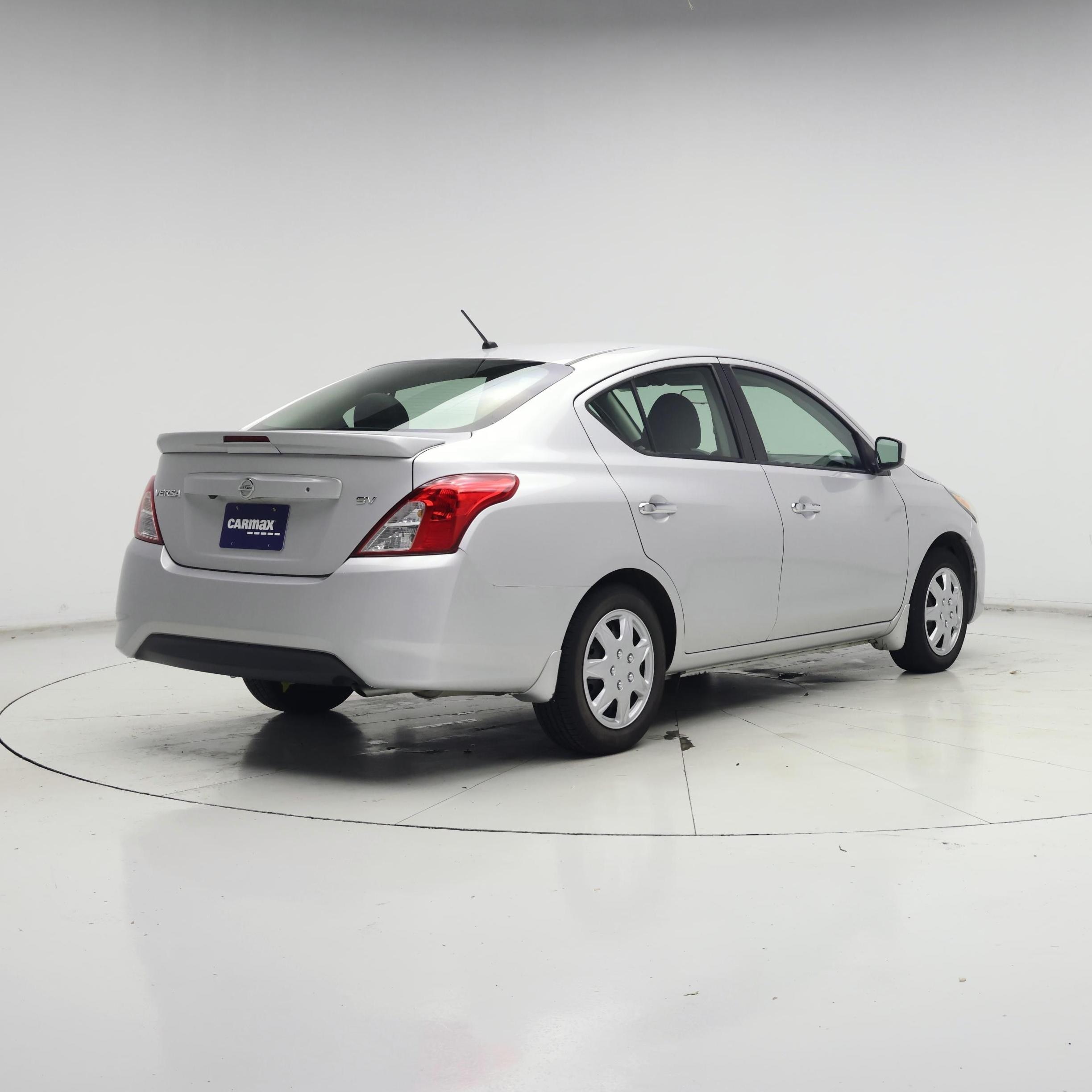 Thumbnail: 2019 Nissan Versa - 8