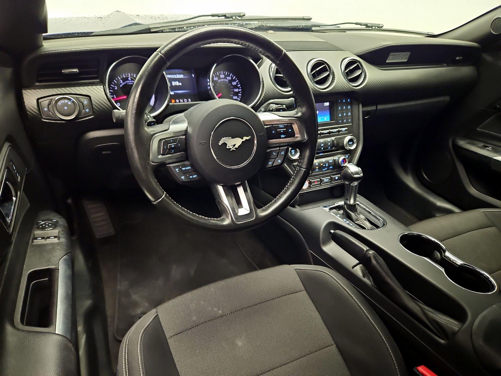 Thumbnail: 2015 Ford Mustang - 9