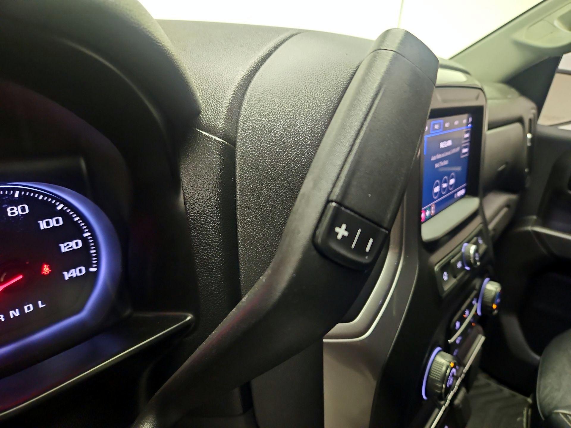 Thumbnail: 2019 Chevrolet Silverado 1500 - 17