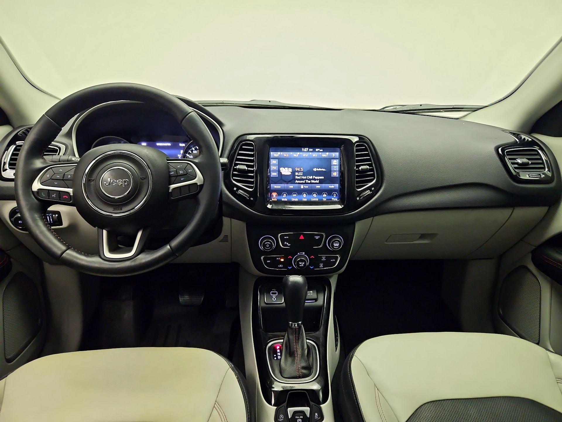 Thumbnail: 2018 Jeep Compass - 9