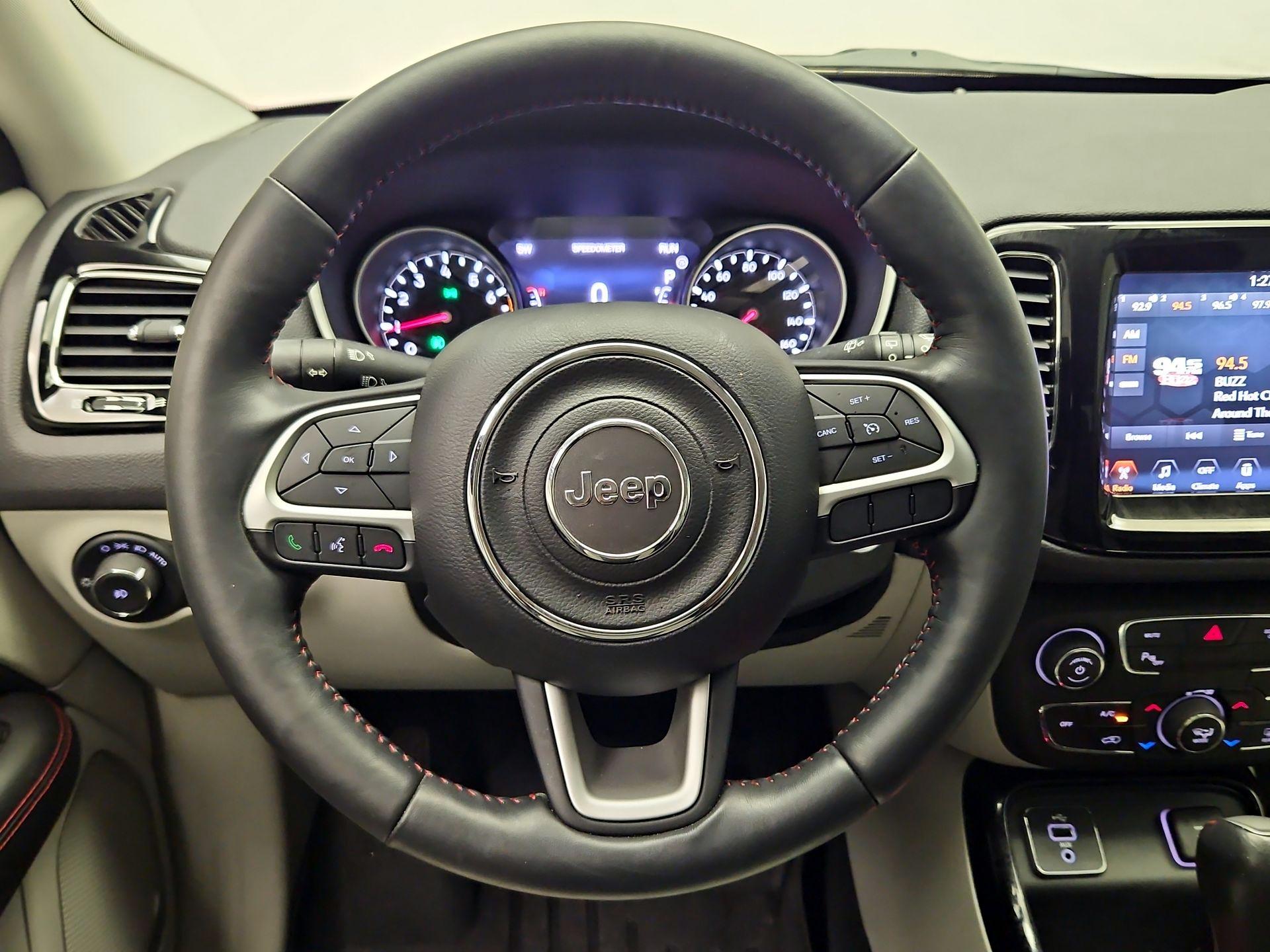 Thumbnail: 2018 Jeep Compass - 10