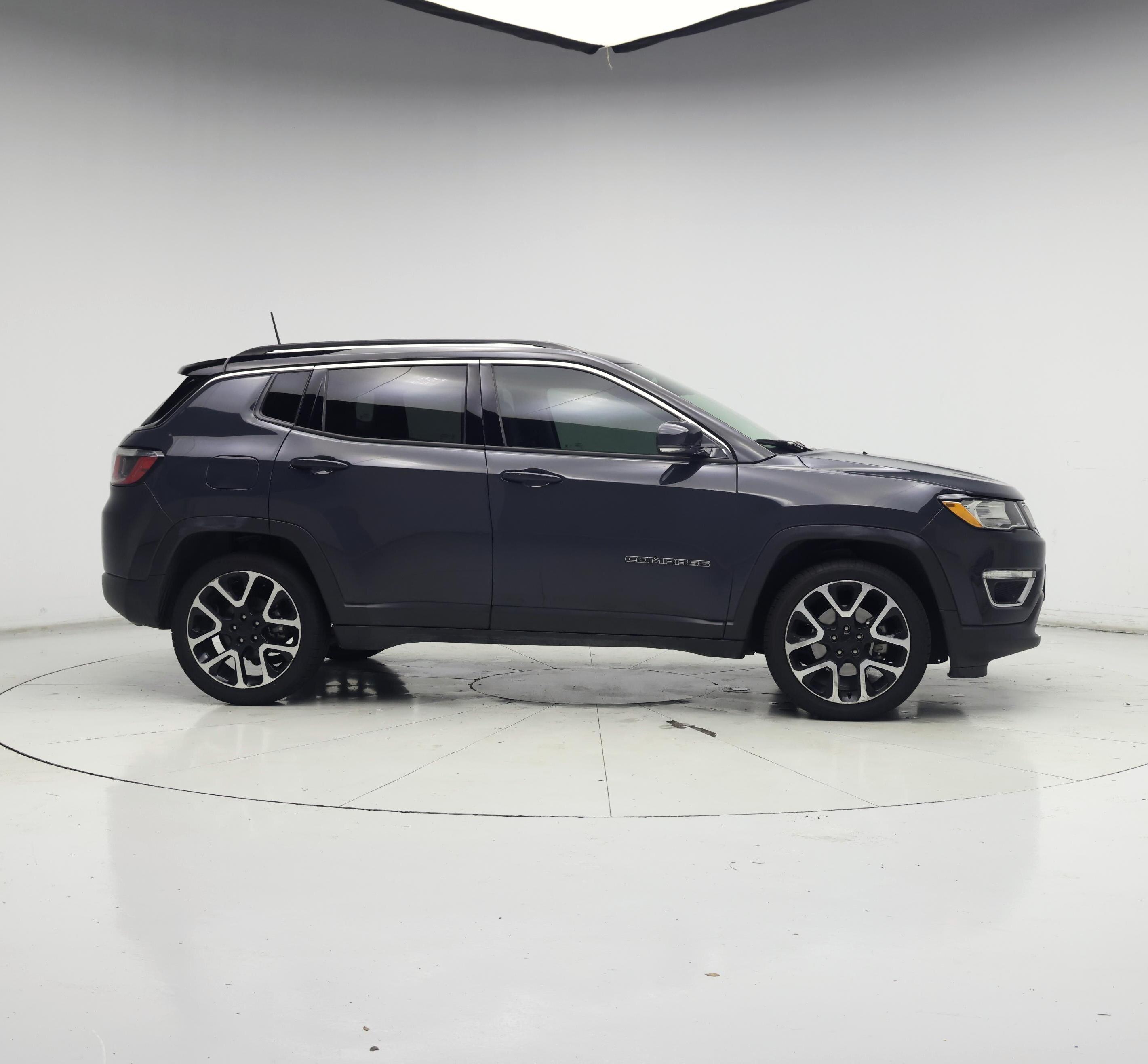 Thumbnail: 2018 Jeep Compass - 7