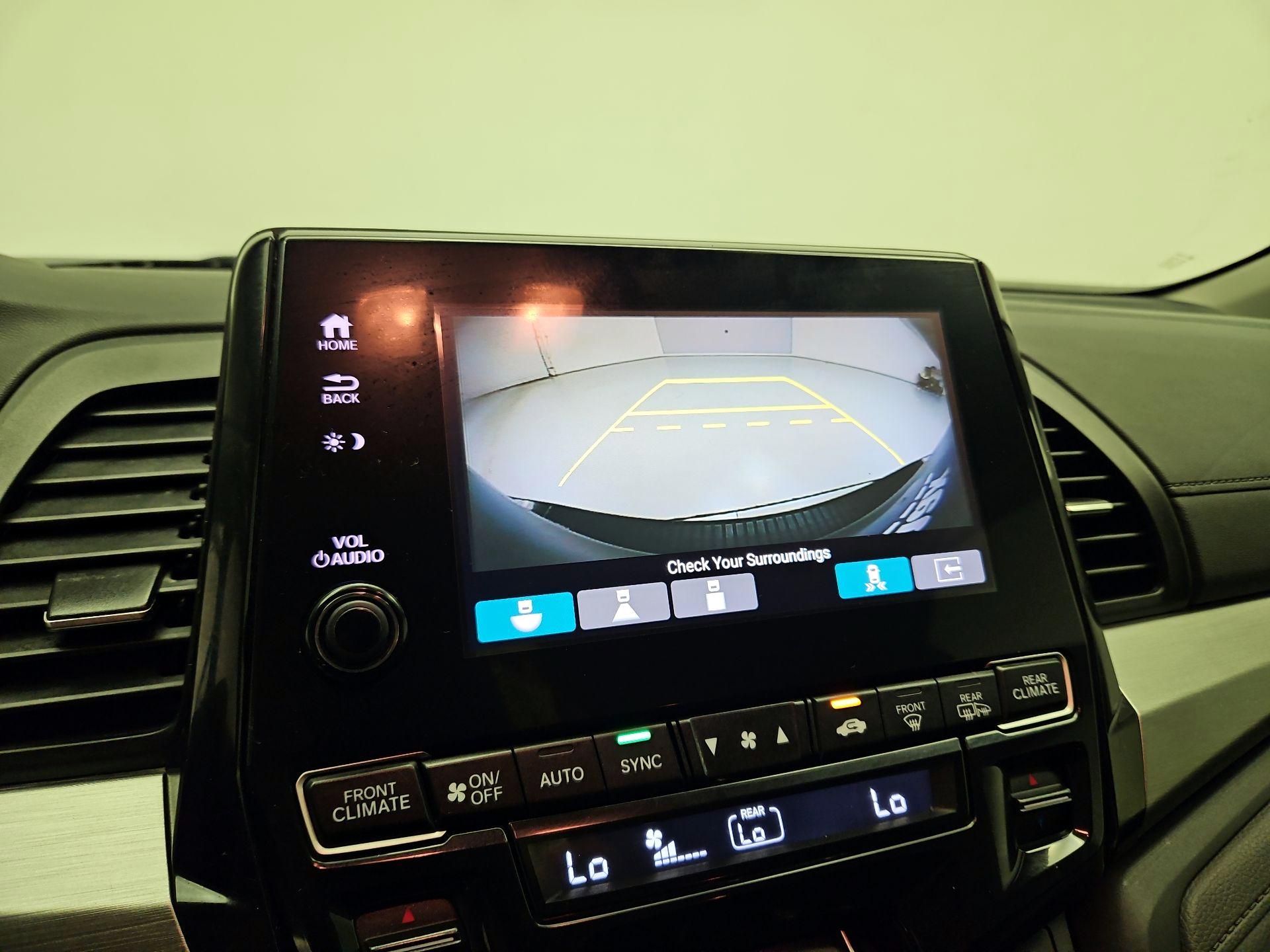 Thumbnail: 2019 Honda Odyssey - 15