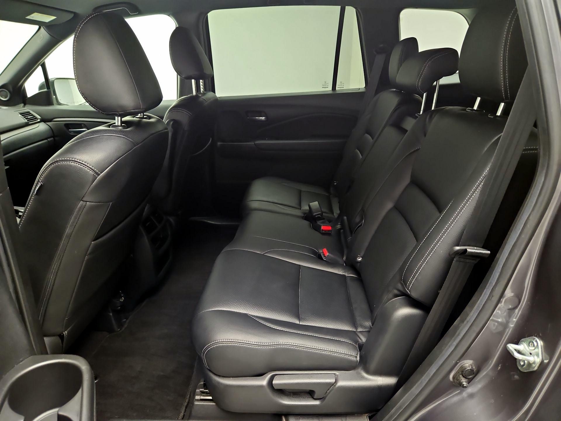 Thumbnail: 2021 Honda Passport - 17