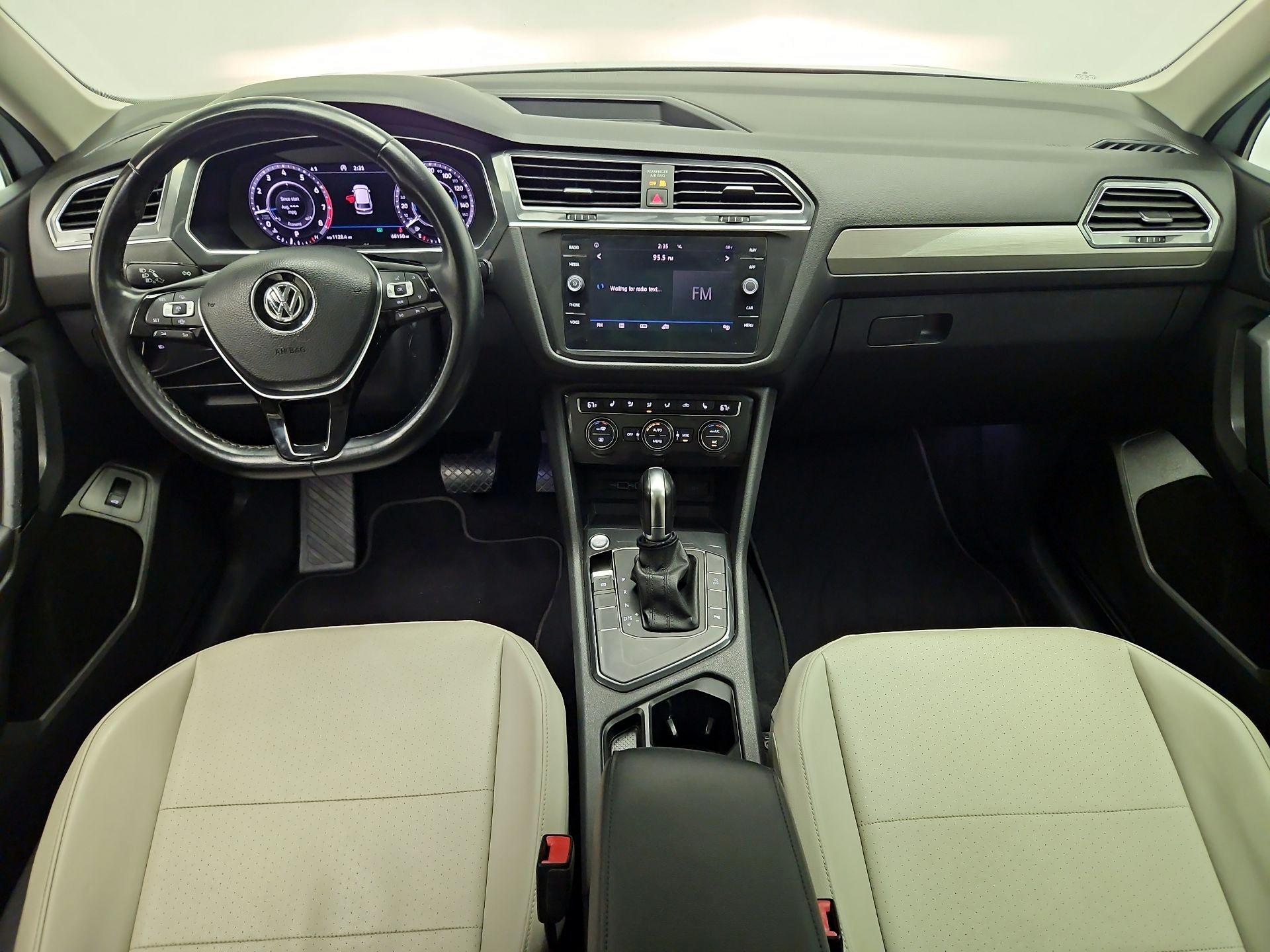 Thumbnail: 2019 Volkswagen Tiguan - 9