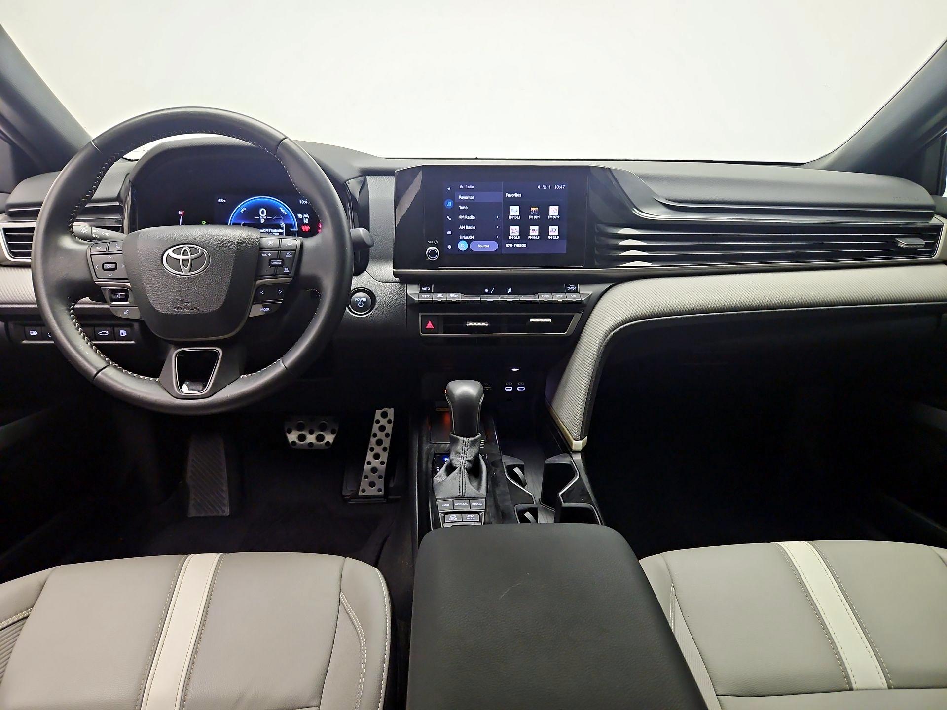 Thumbnail: 2025 Toyota Camry - 9