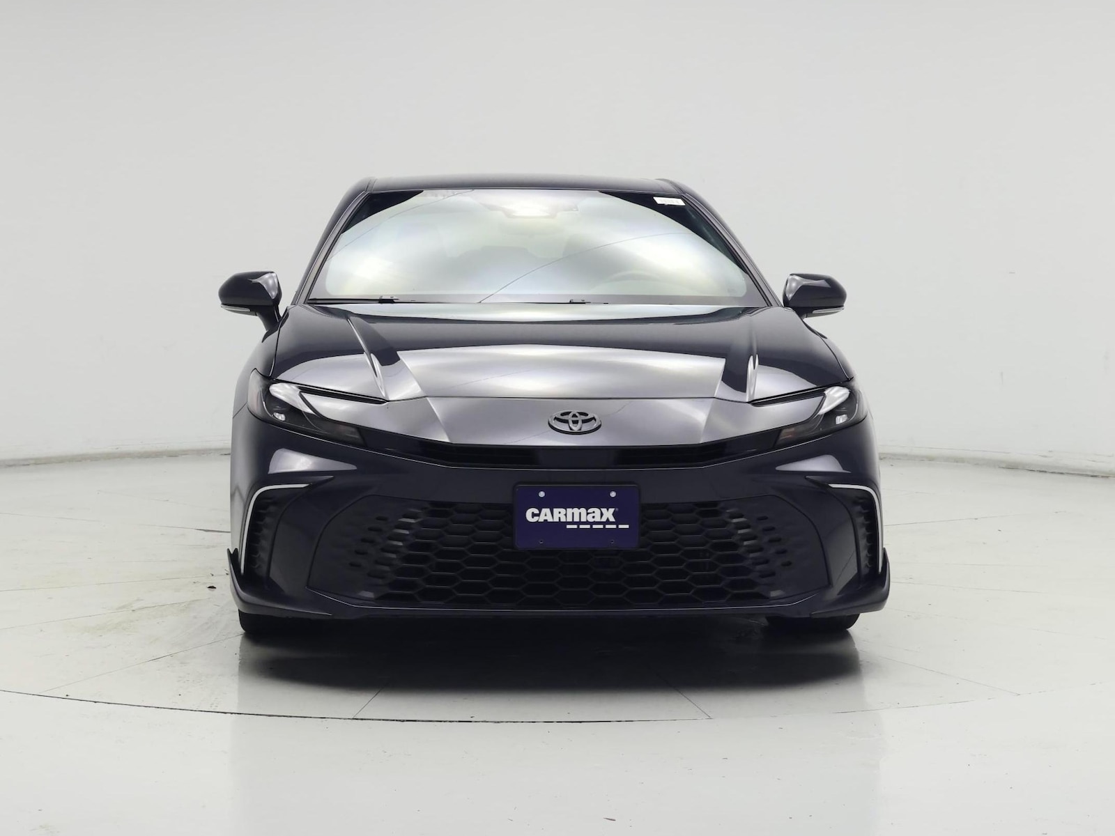 2025 Toyota Camry SE - Photo 6