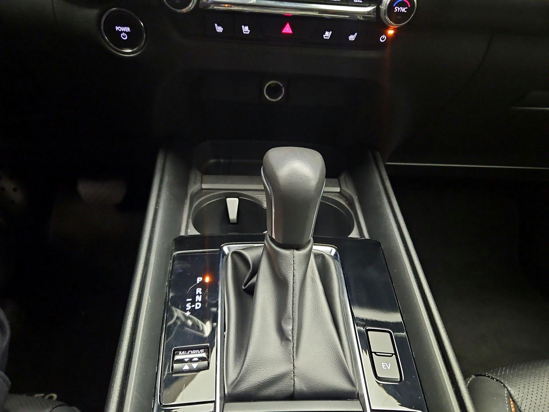 Thumbnail: 2025 Mazda CX-50 - 16
