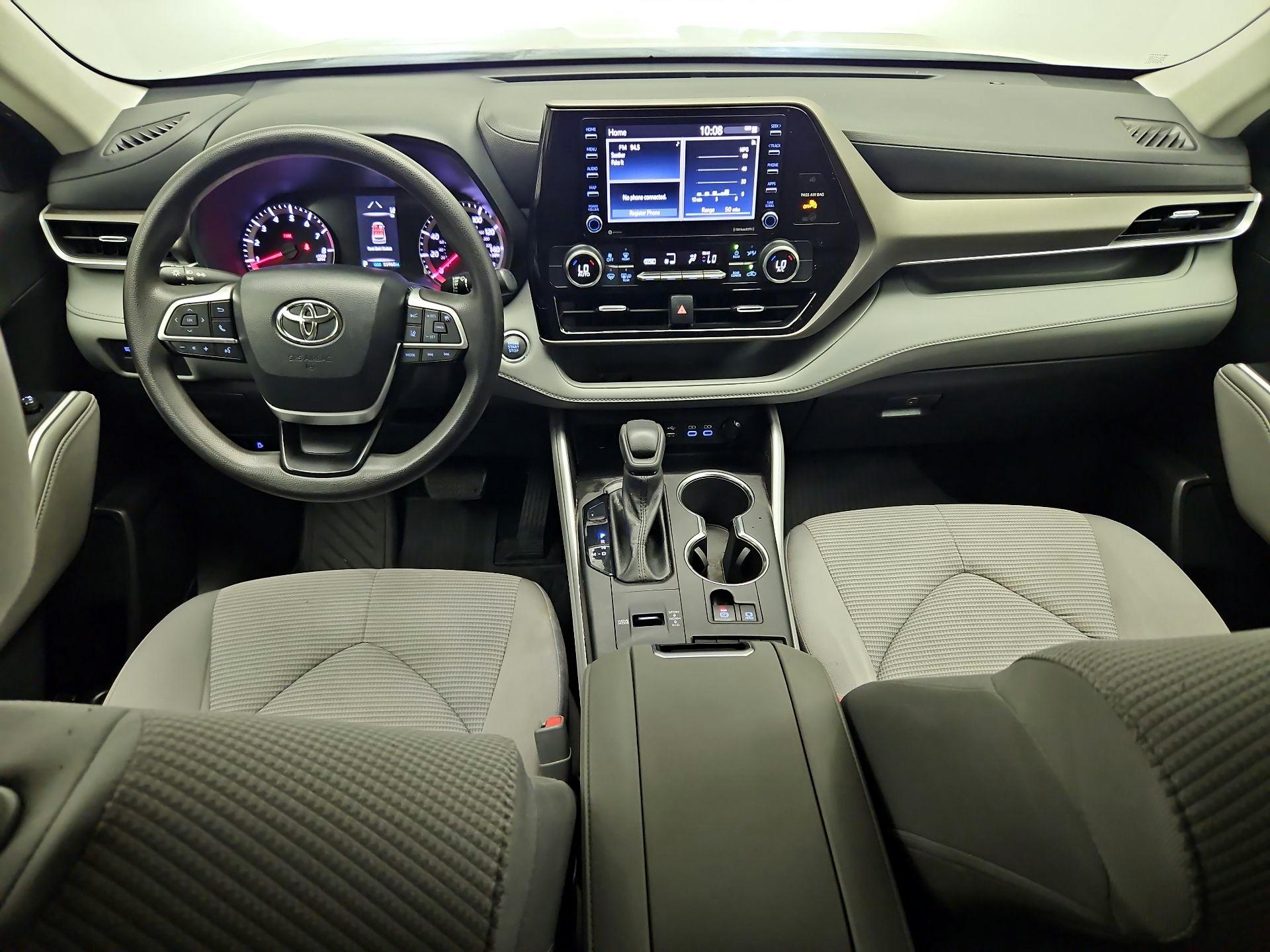 Thumbnail: 2022 Toyota Highlander - 9