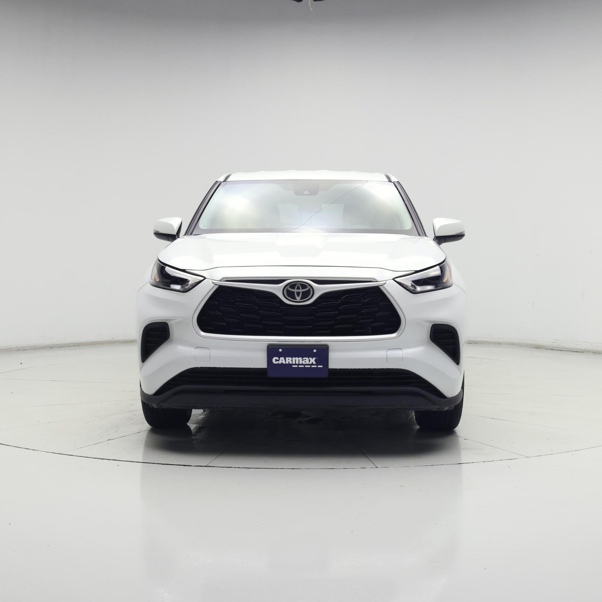 Thumbnail: 2022 Toyota Highlander - 5