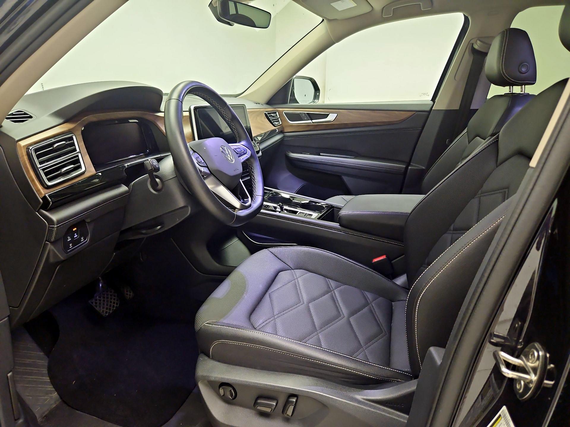 Thumbnail: 2025 Volkswagen Atlas - 11