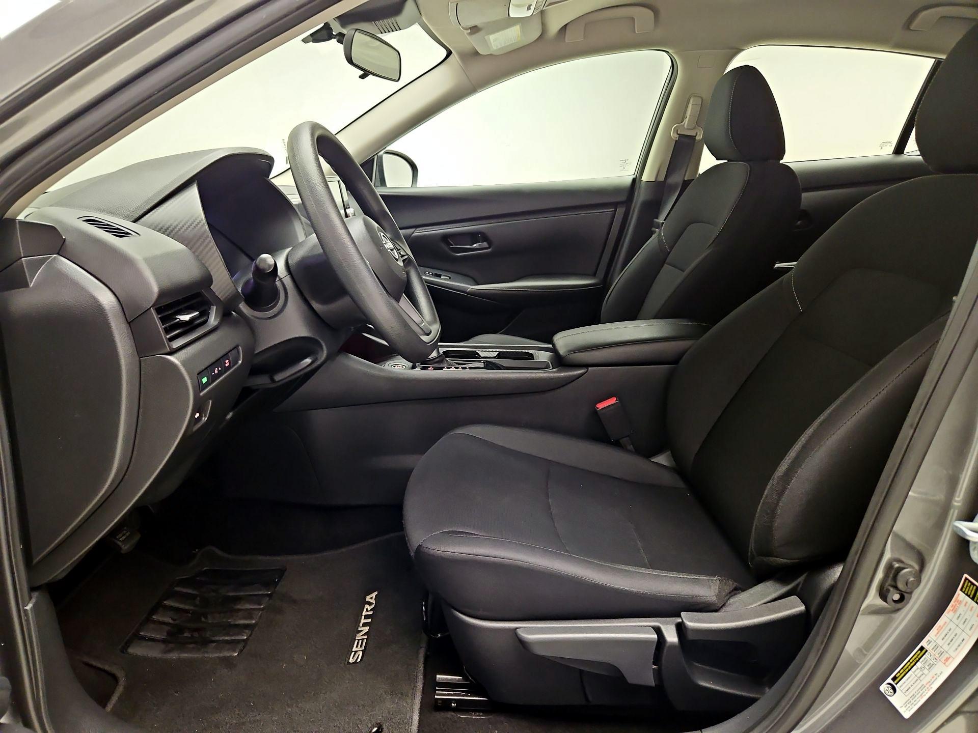 Thumbnail: 2025 Nissan Sentra - 11