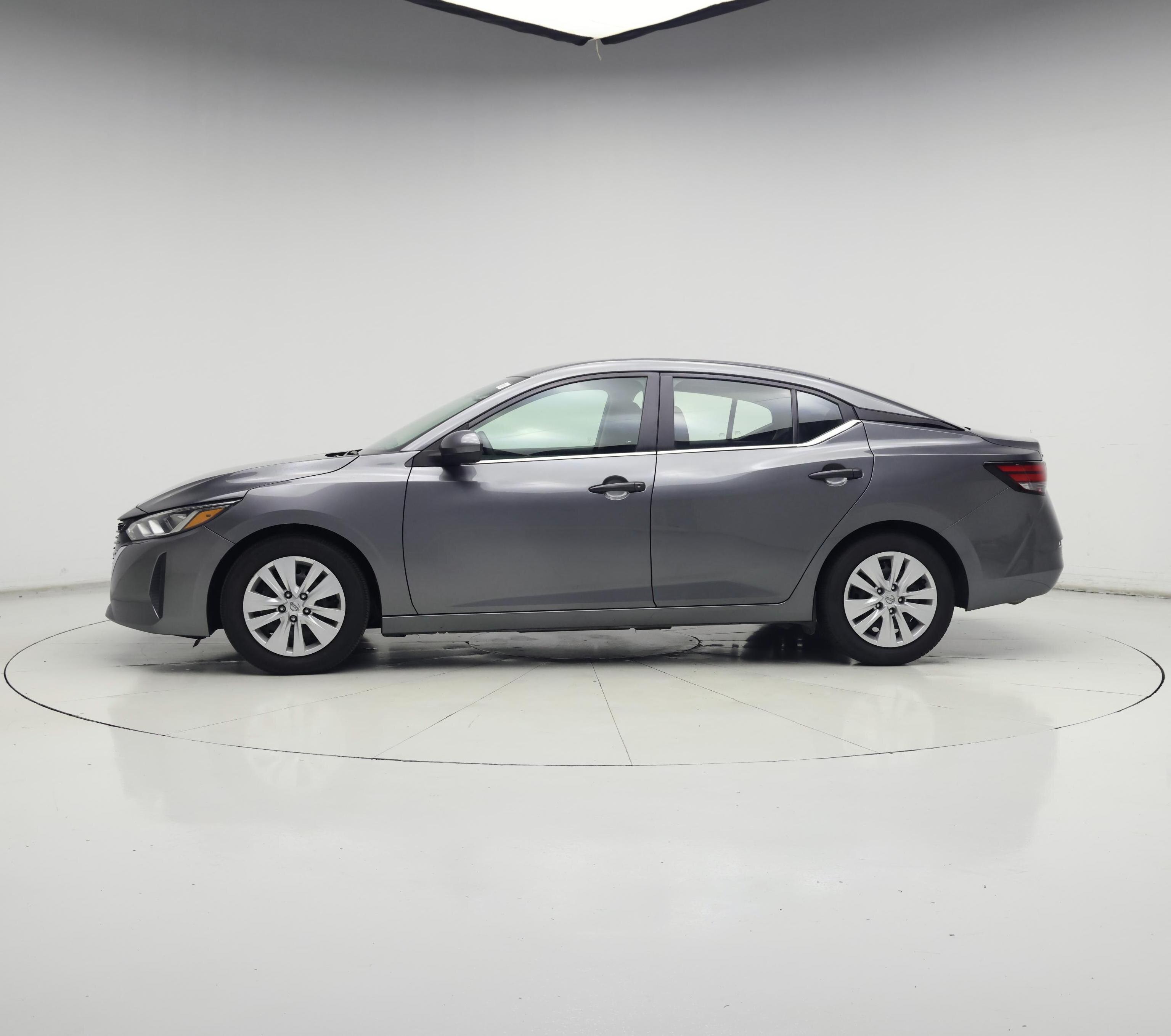 Thumbnail: 2025 Nissan Sentra - 3