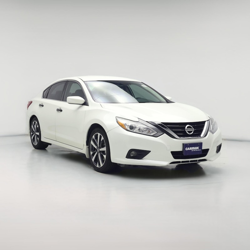 2017 Nissan Altima SR