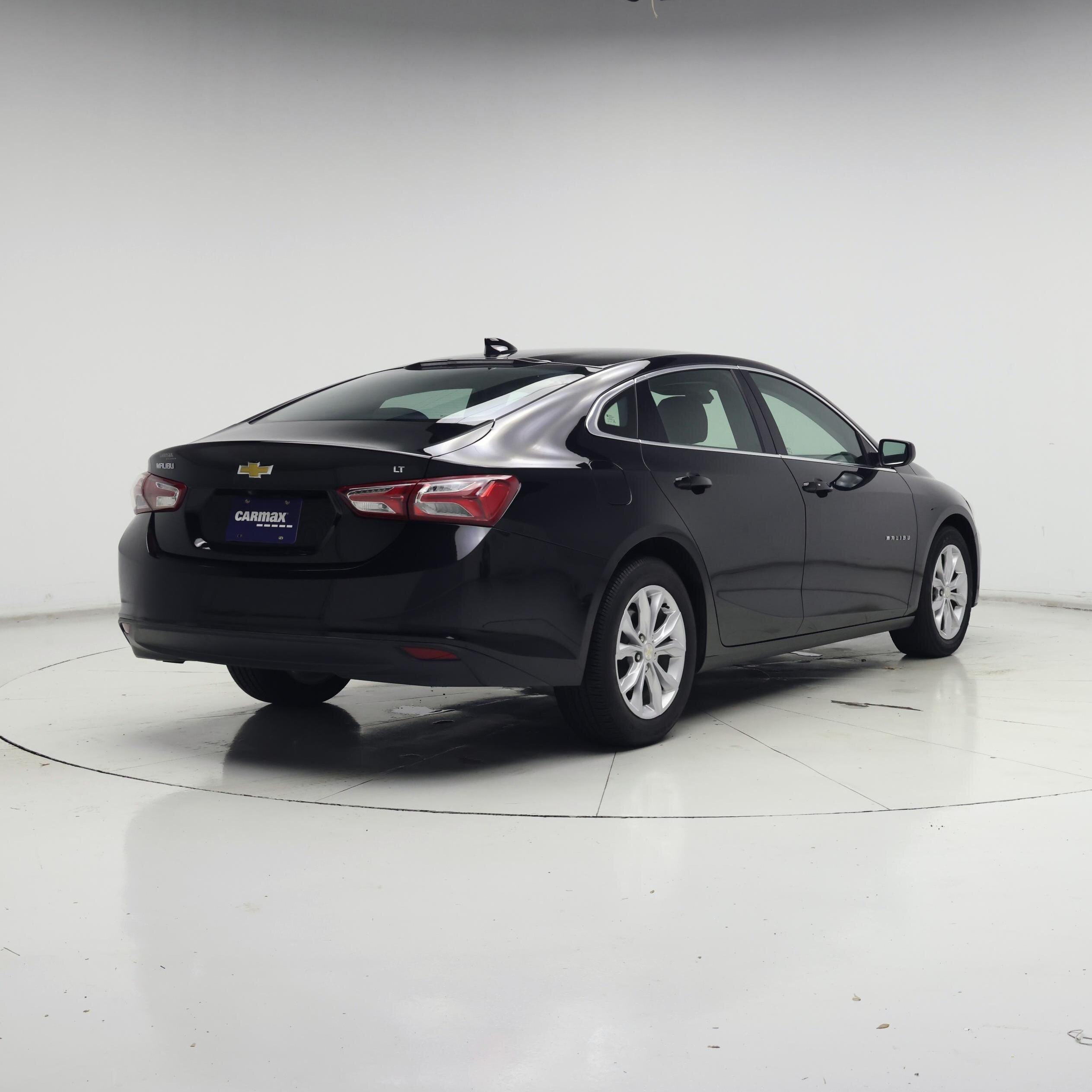Thumbnail: 2022 Chevrolet Malibu - 8