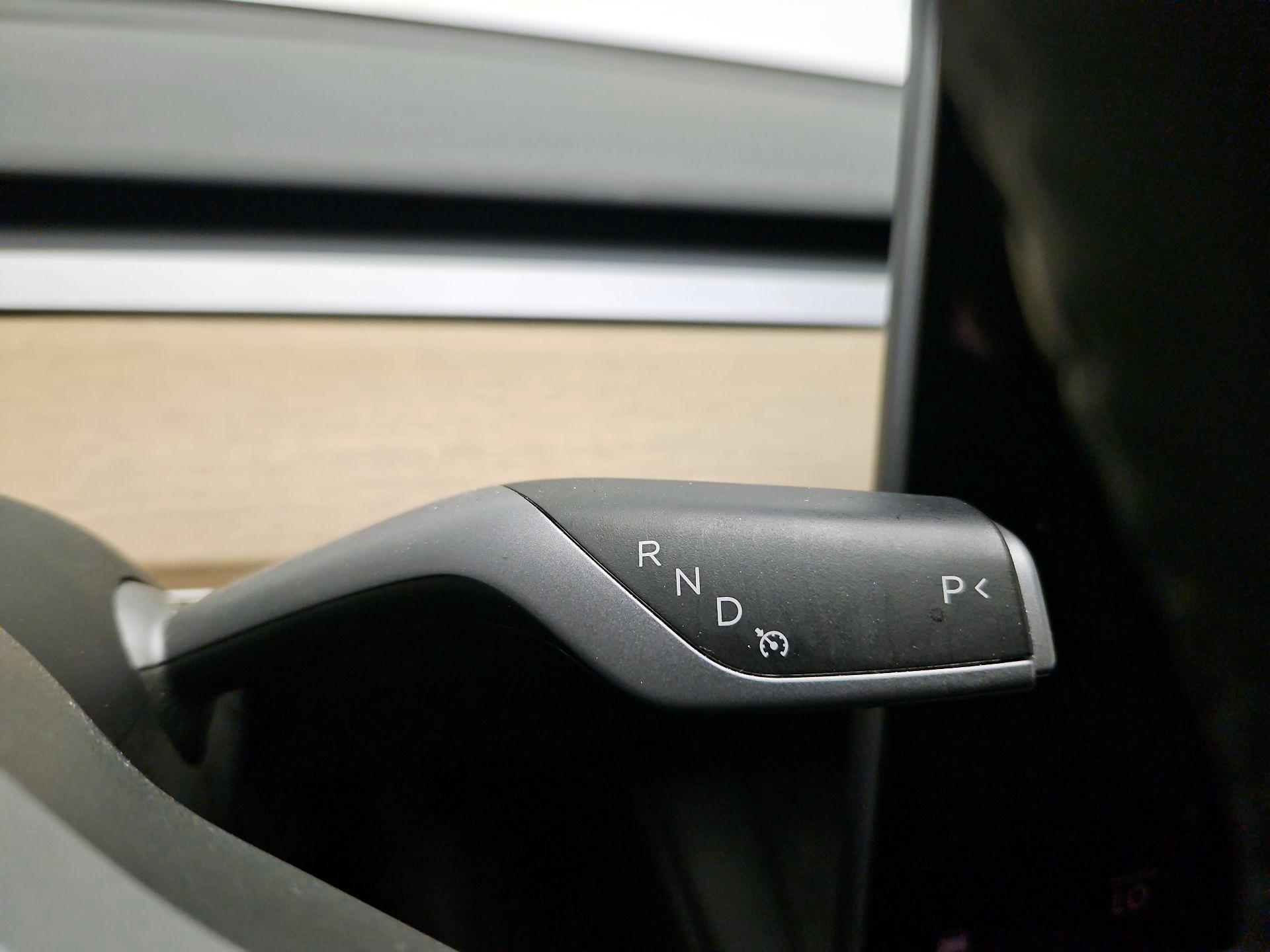 Thumbnail: 2023 Tesla Model 3 - 16