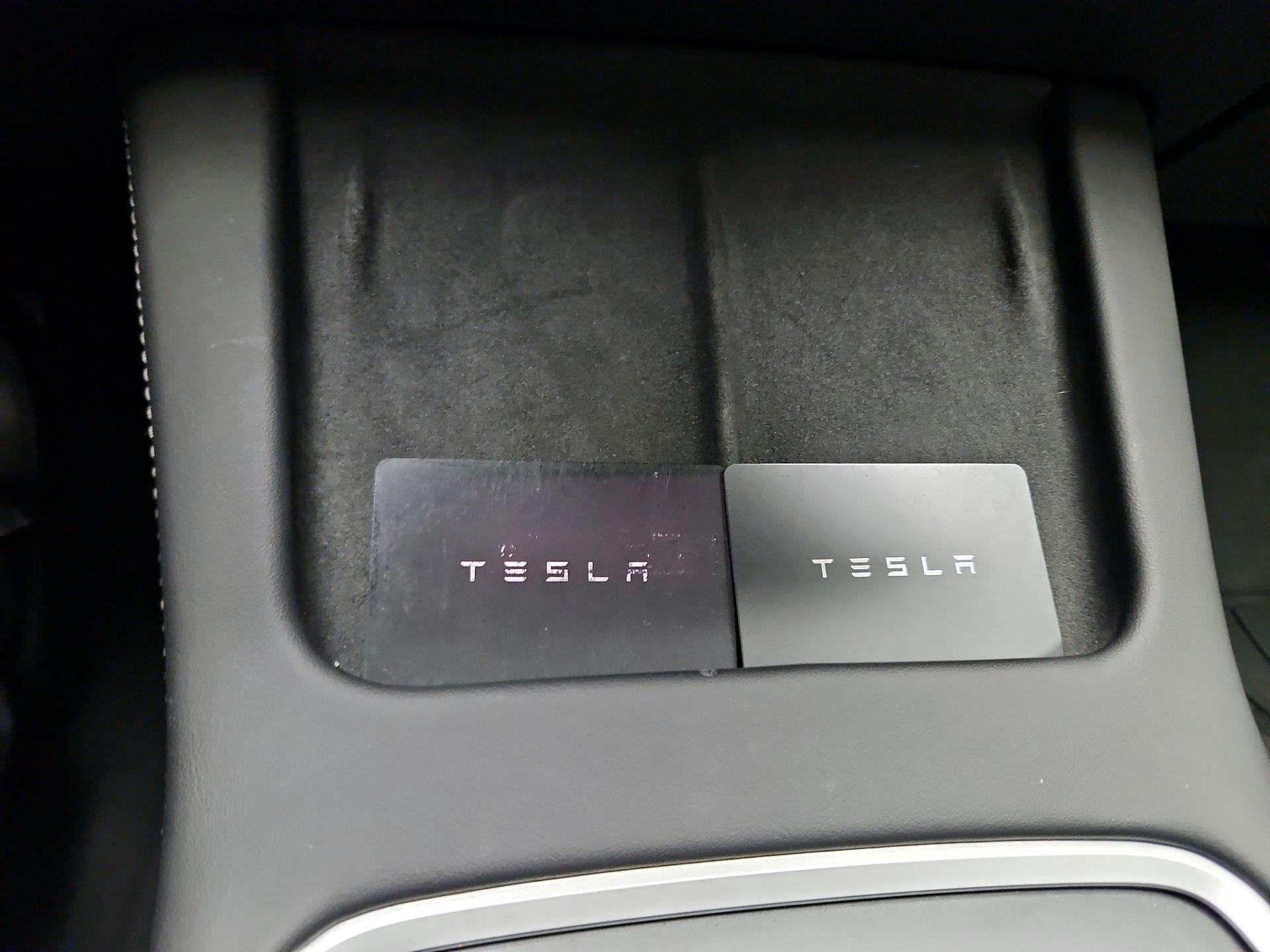 Thumbnail: 2023 Tesla Model 3 - 19