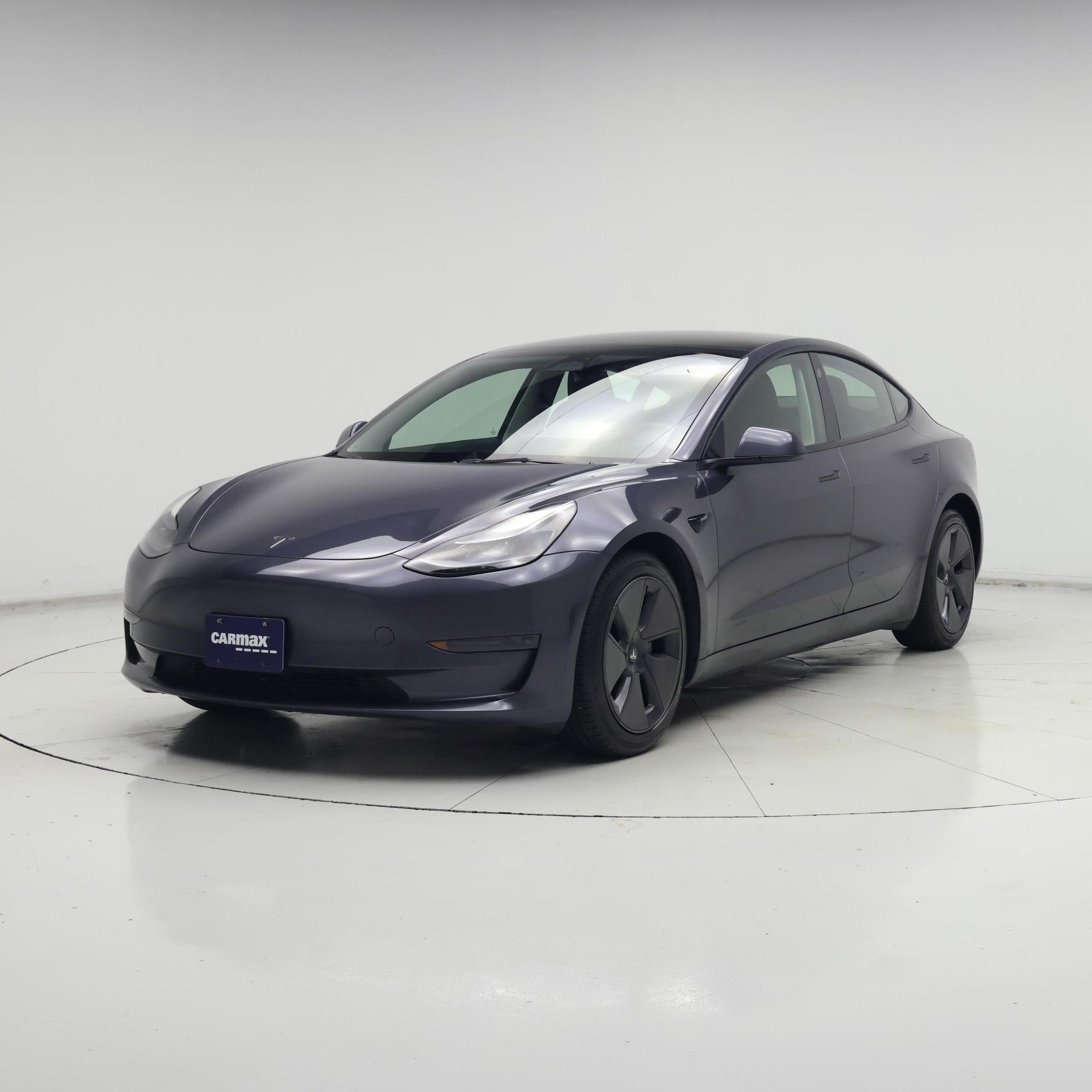Thumbnail: 2023 Tesla Model 3 - 4