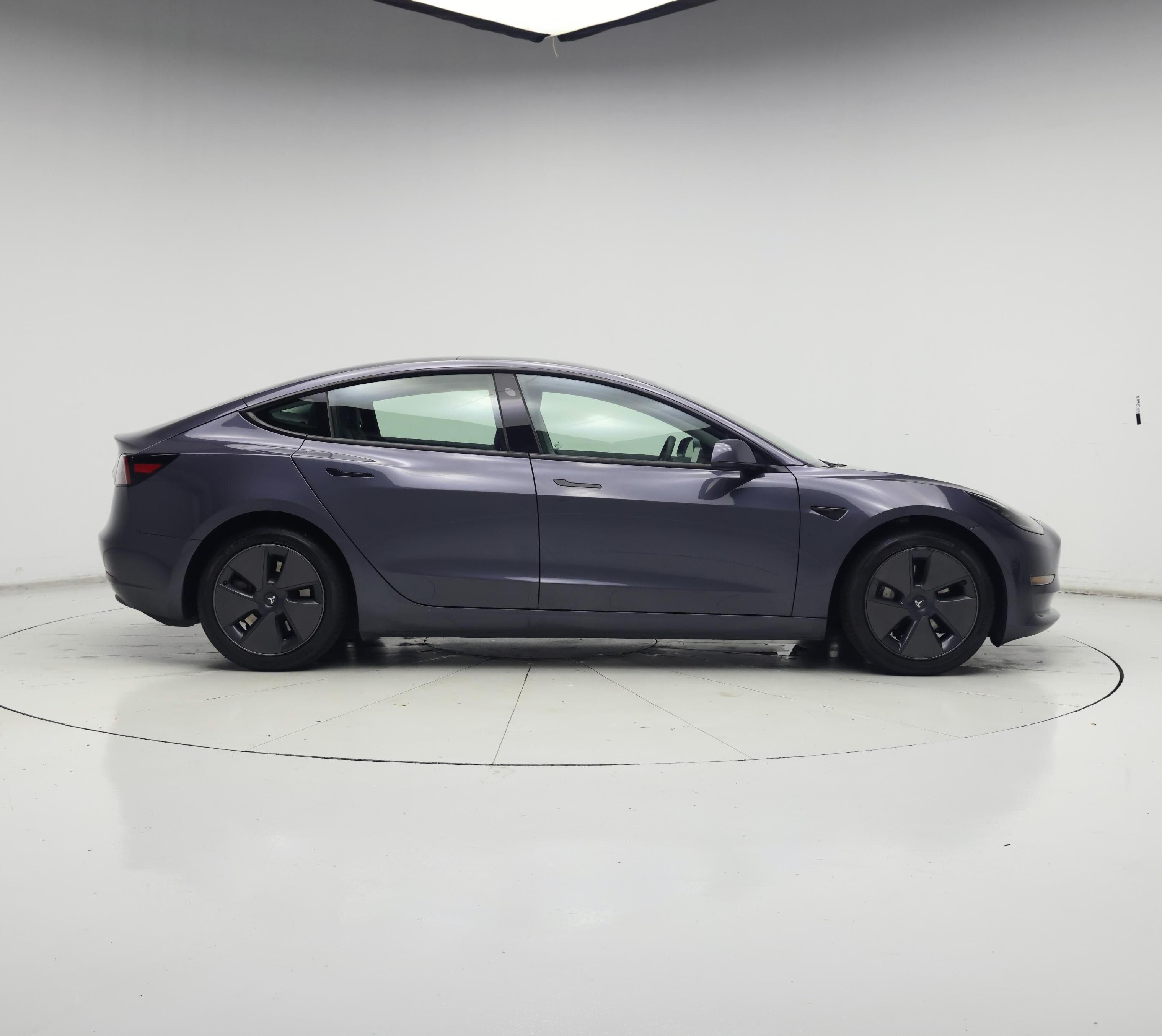 Thumbnail: 2023 Tesla Model 3 - 7