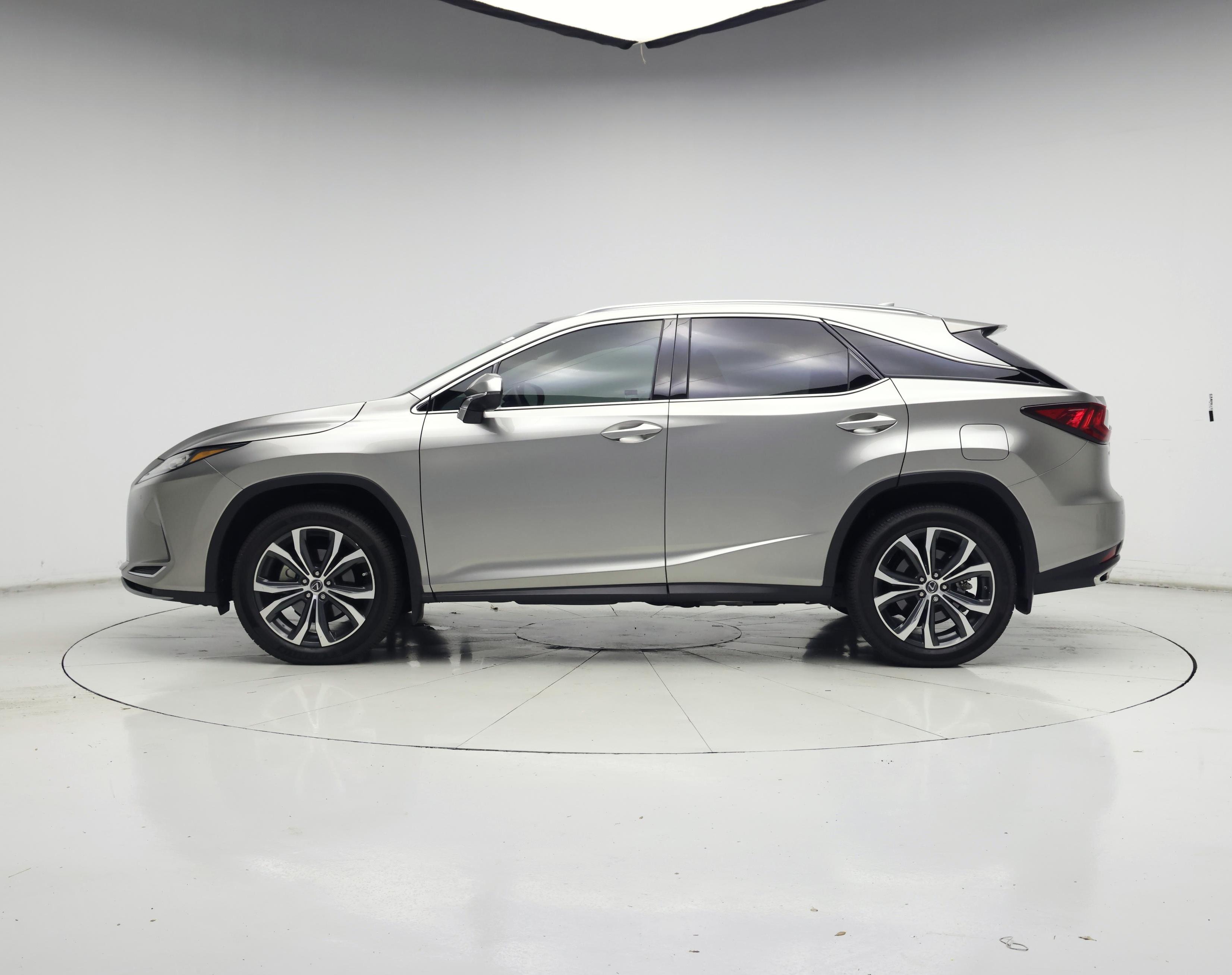 Thumbnail: 2022 Lexus RX - 3