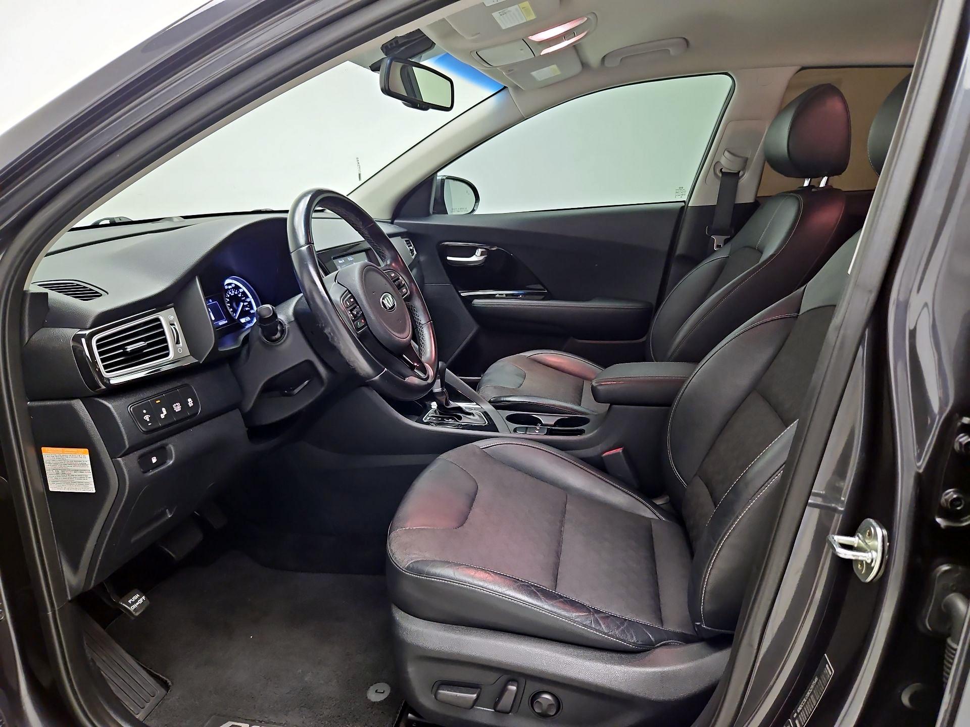 Thumbnail: 2019 Kia Niro - 11