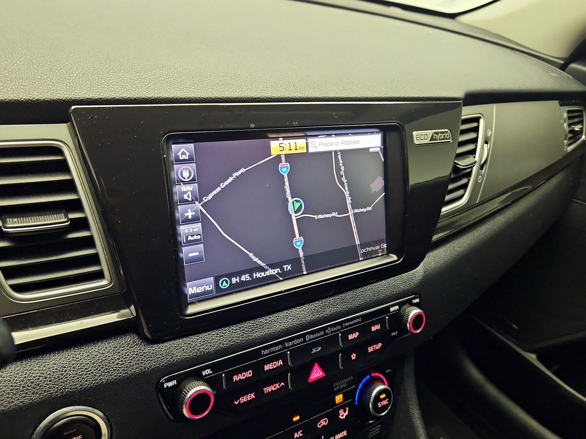 Thumbnail: 2019 Kia Niro - 14