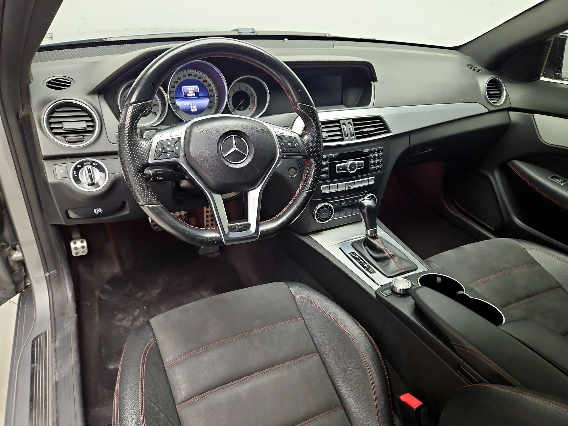 Thumbnail: 2015 Mercedes-Benz C-Class - 9