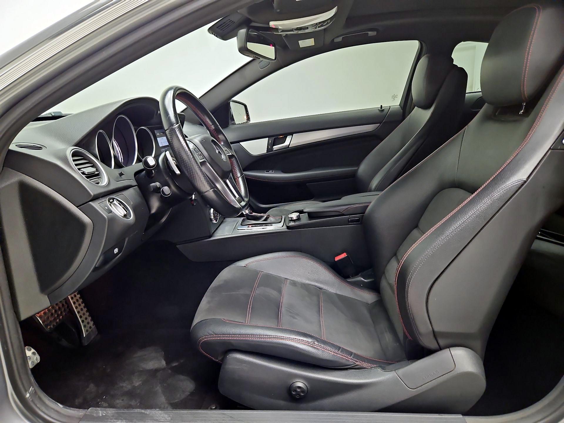 Thumbnail: 2015 Mercedes-Benz C-Class - 11
