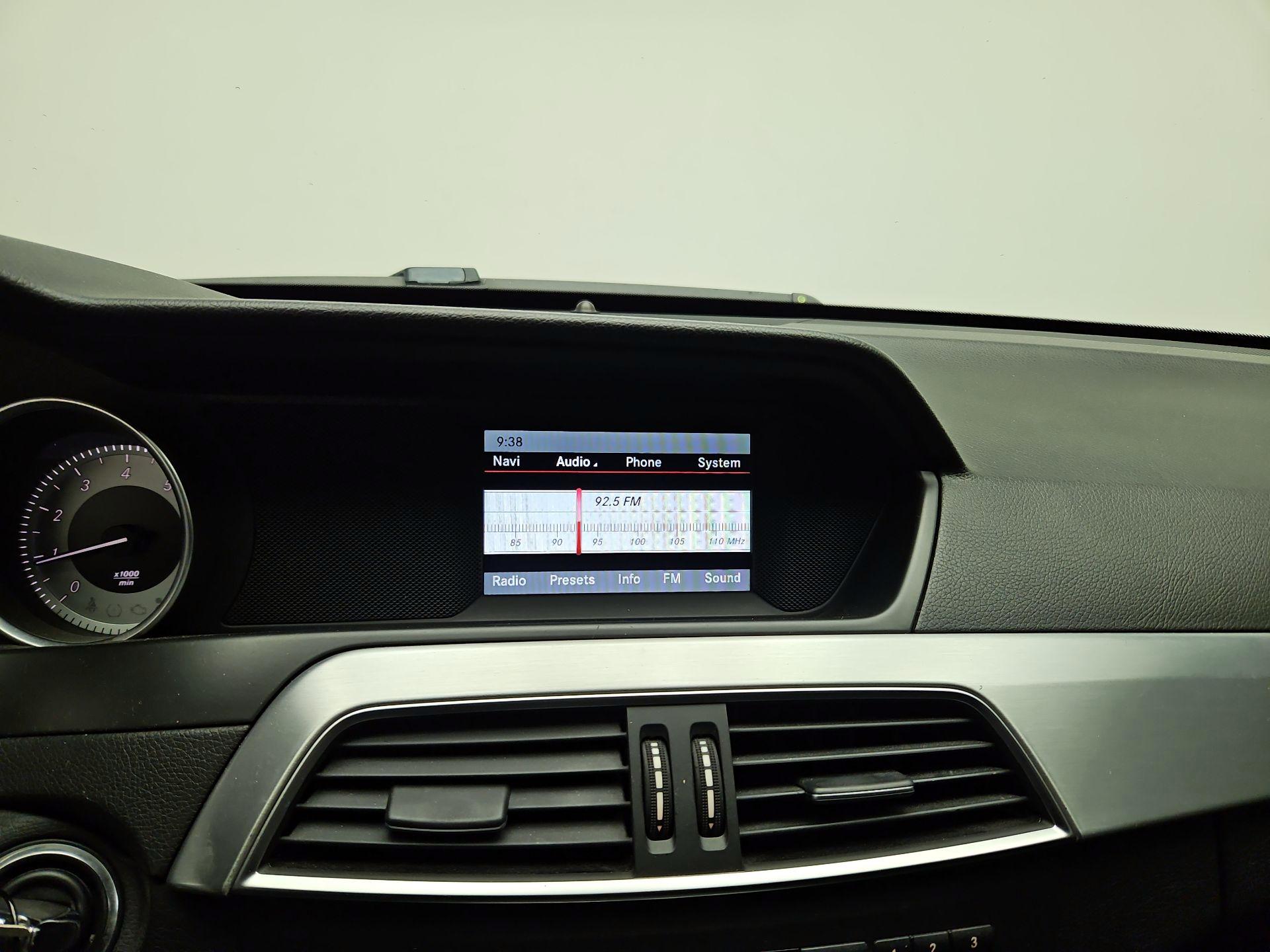 Thumbnail: 2015 Mercedes-Benz C-Class - 13