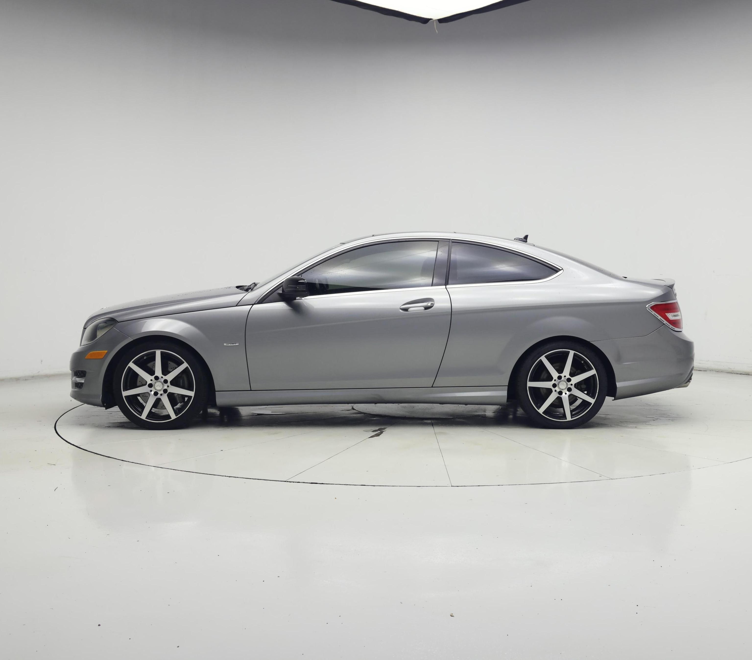 Thumbnail: 2015 Mercedes-Benz C-Class - 3