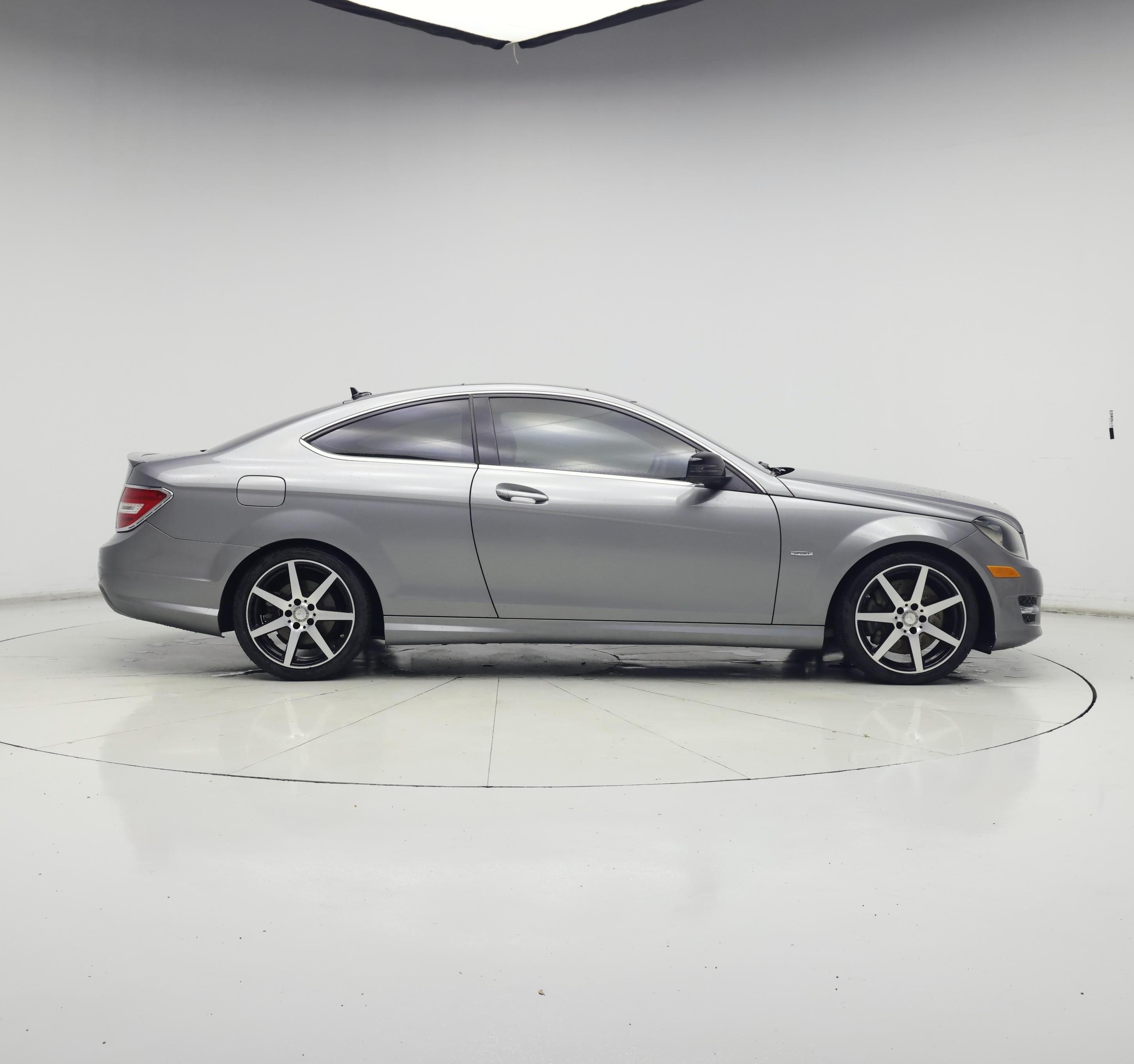 Thumbnail: 2015 Mercedes-Benz C-Class - 7
