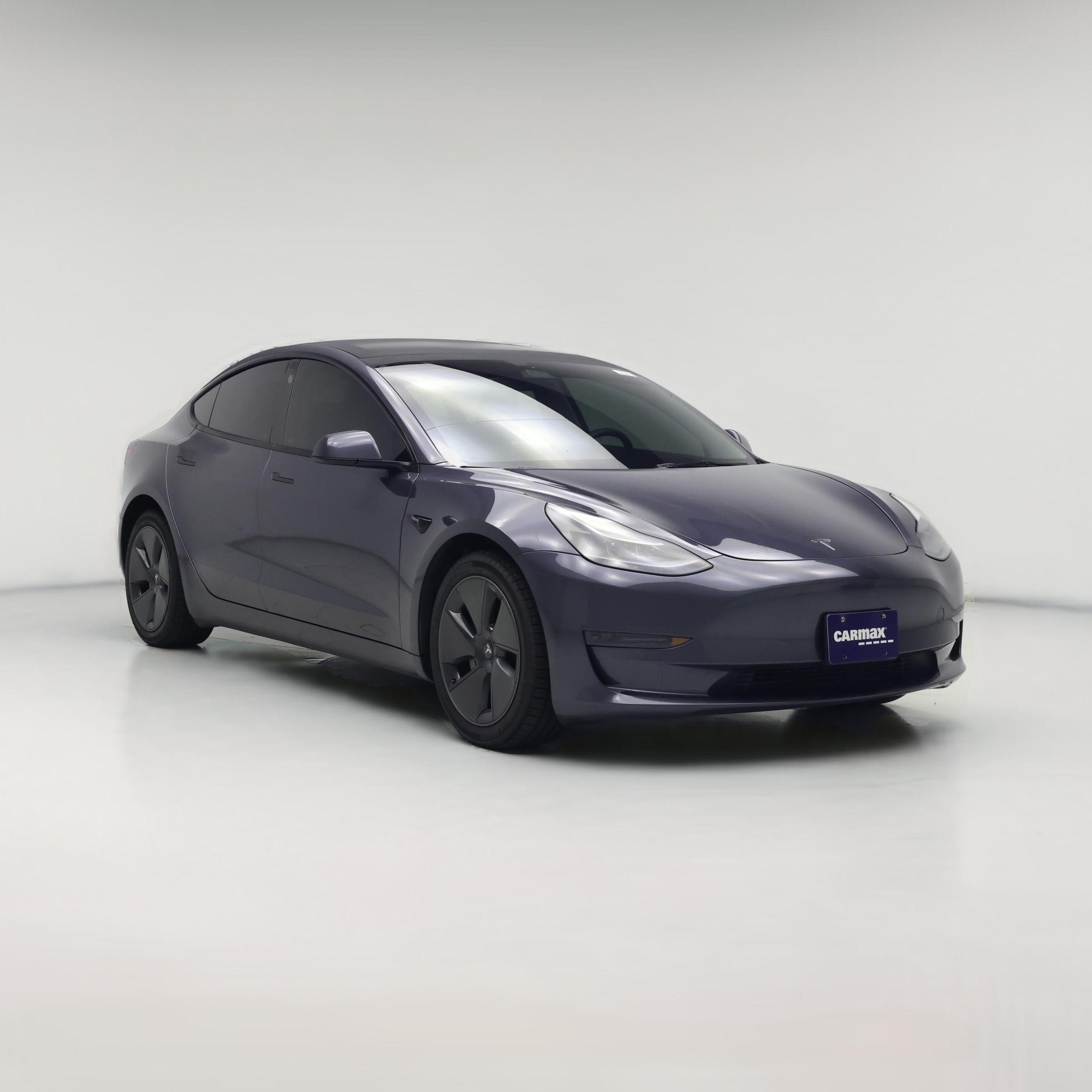 Thumbnail: 2023 Tesla Model 3 - 1