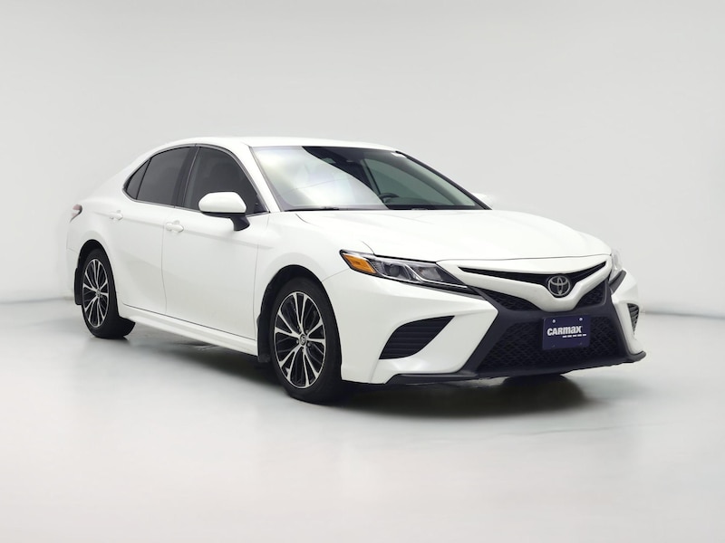 2020 Toyota Camry SE -
                  Tyler, TX