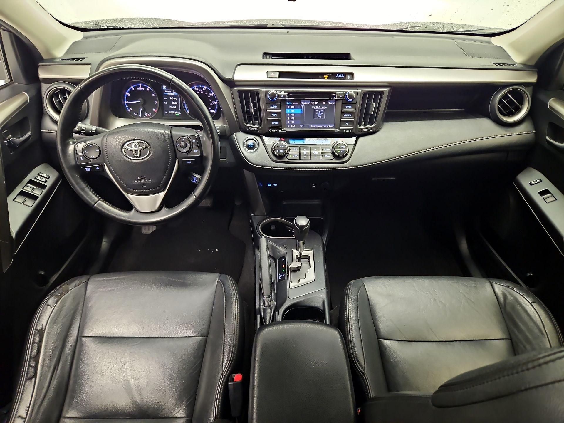 Thumbnail: 2018 Toyota RAV4 - 9
