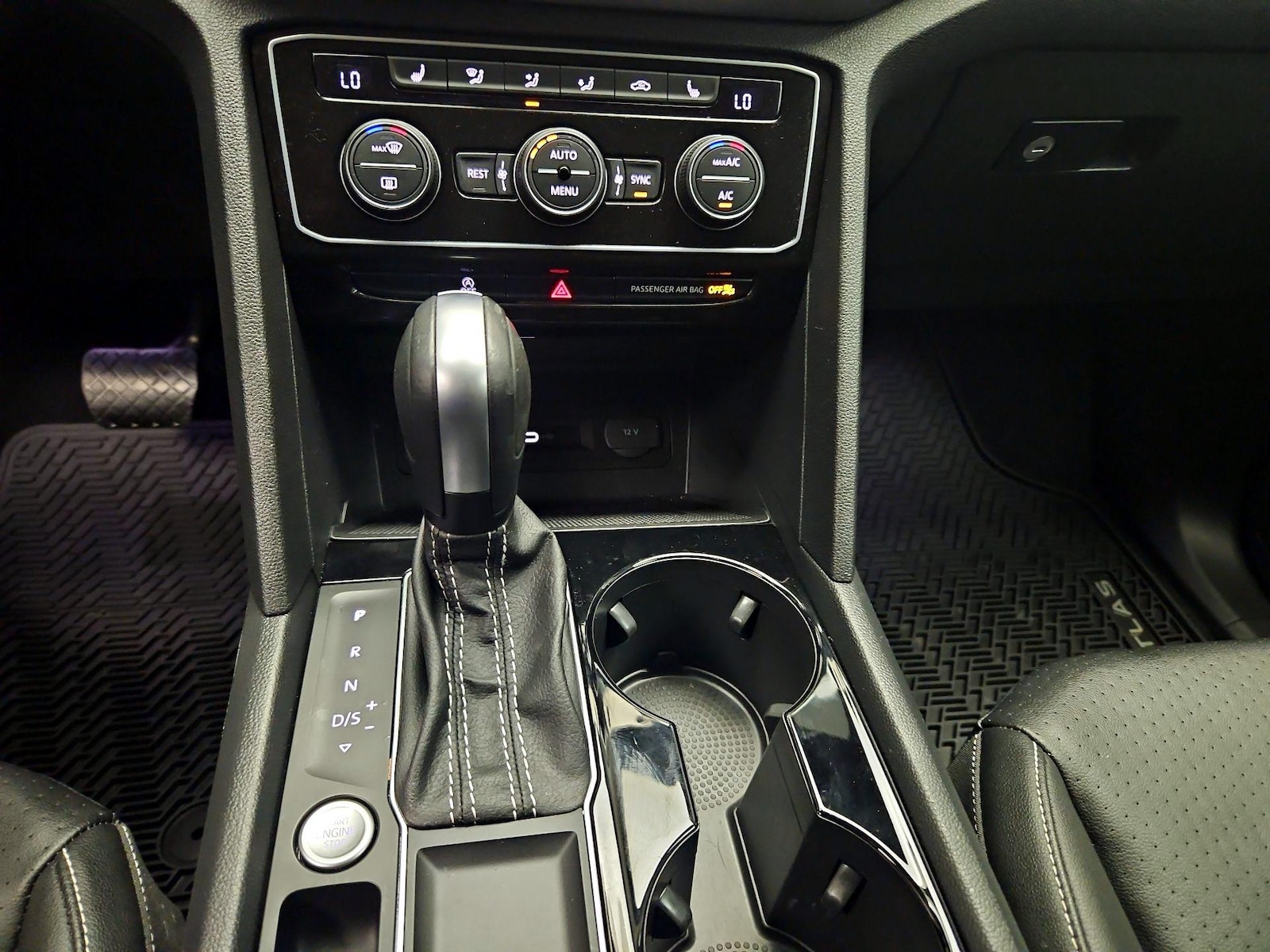 2019 Volkswagen Atlas SE w/Tech - Photo 17