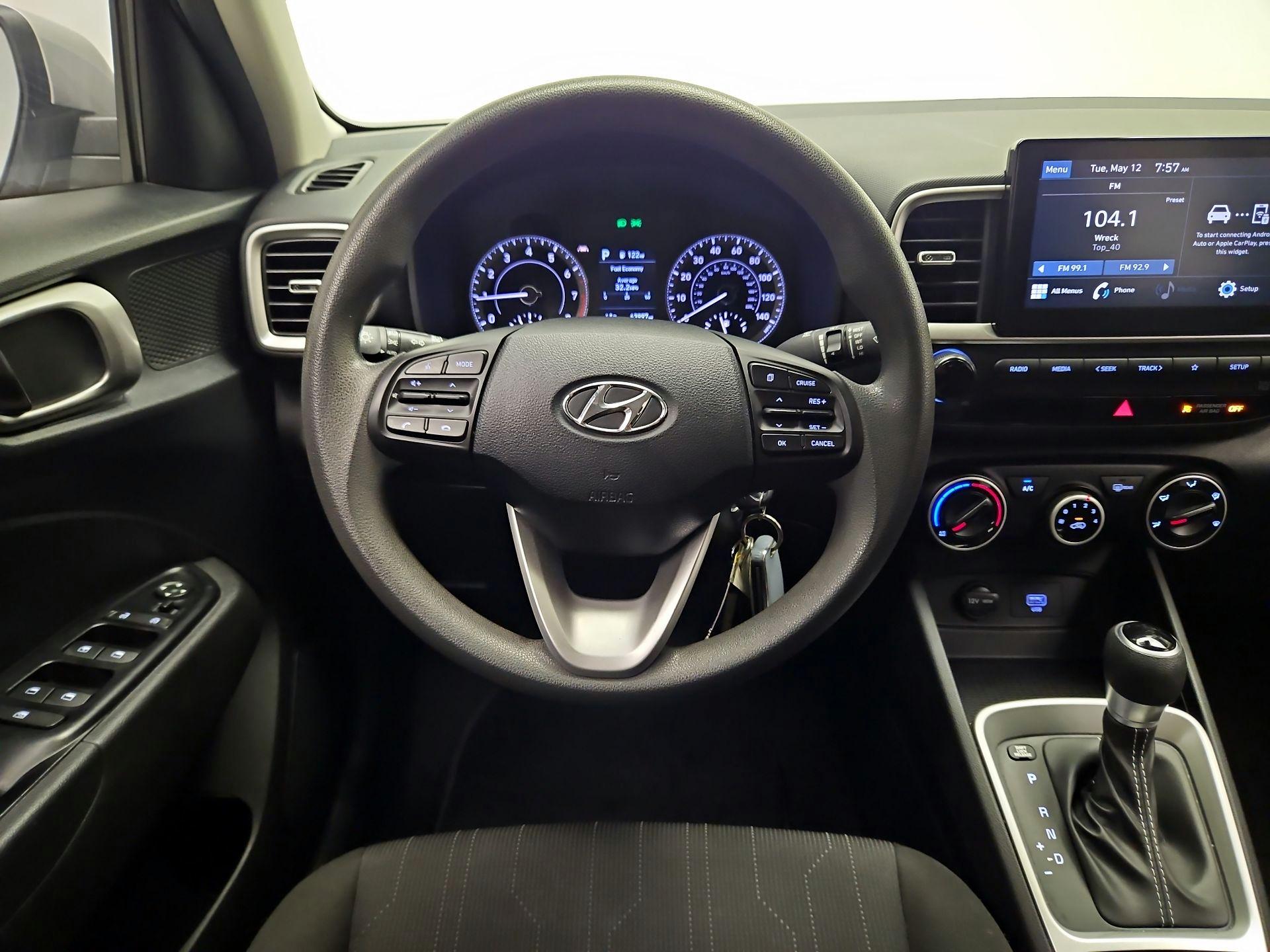 Thumbnail: 2021 Hyundai Venue - 10
