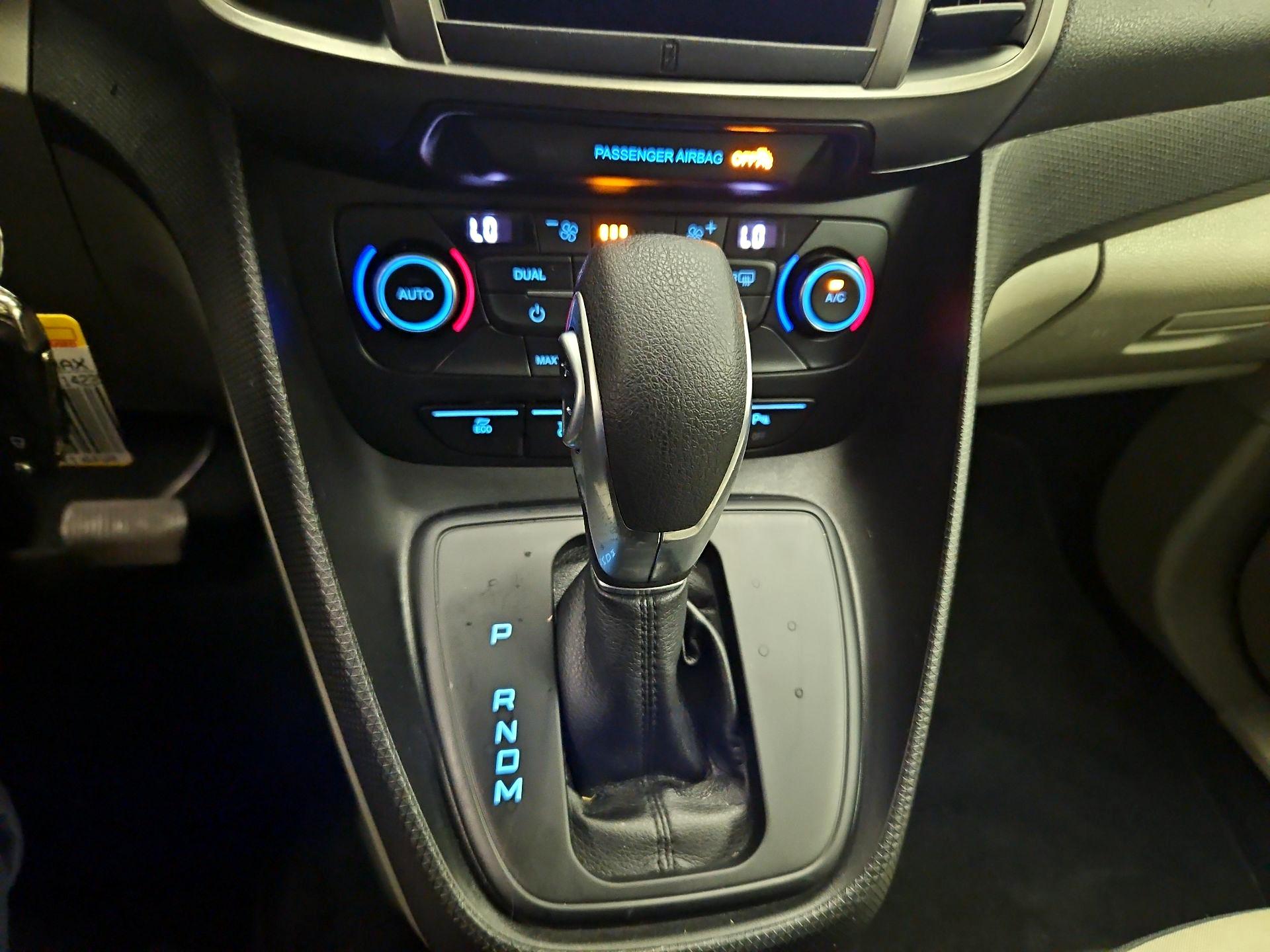 Thumbnail: 2019 Ford Transit Series - 17
