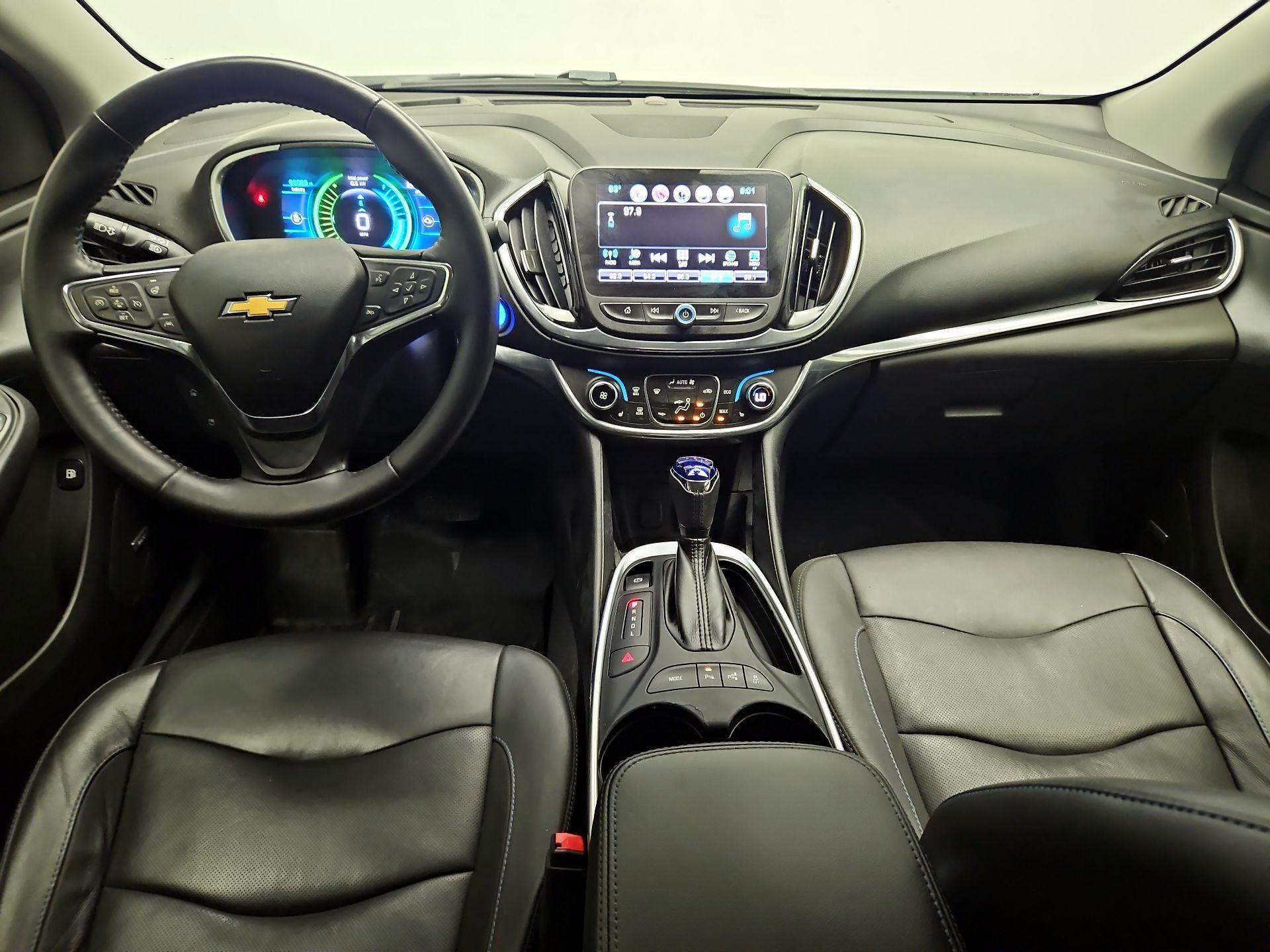 Thumbnail: 2017 Chevrolet Volt - 9