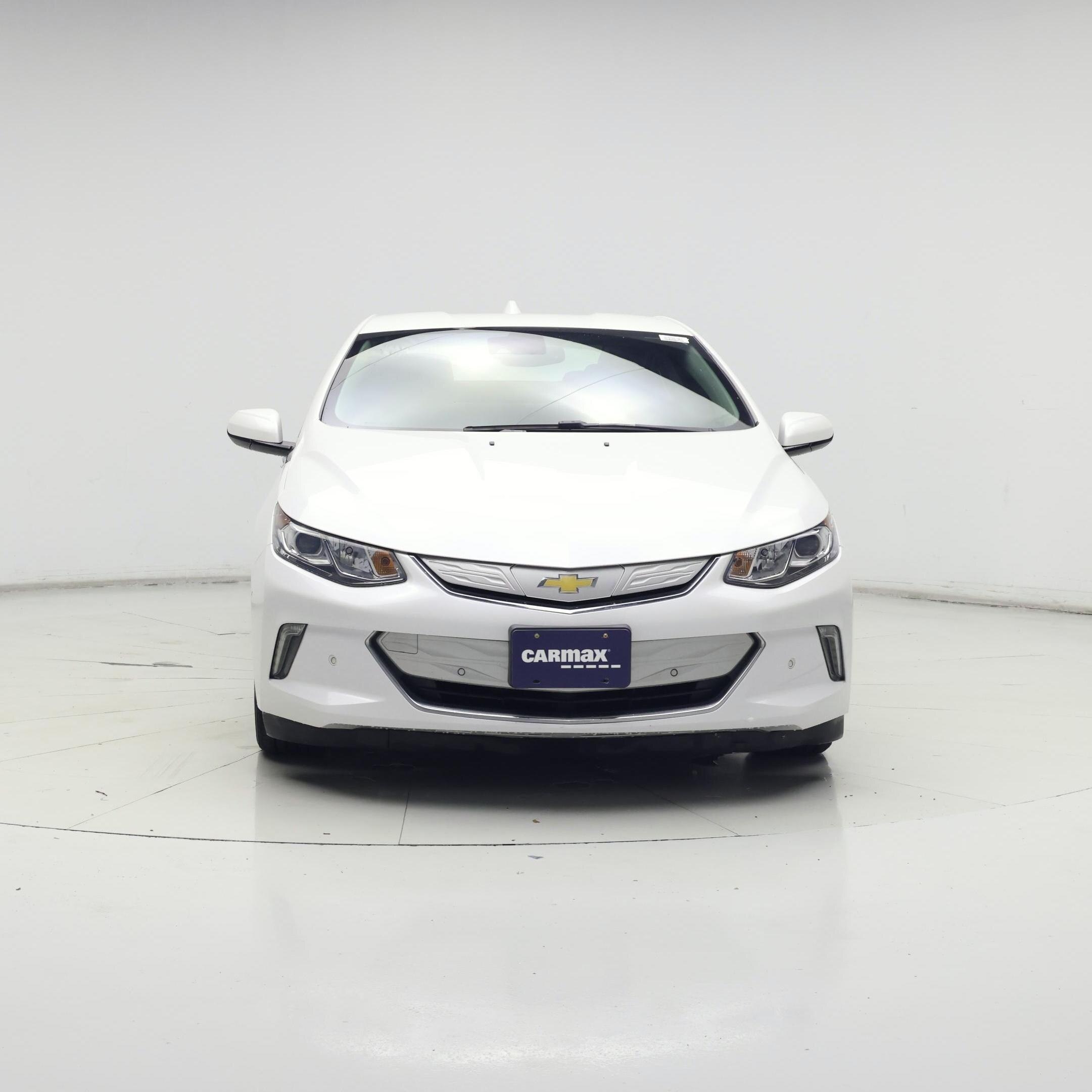 Thumbnail: 2017 Chevrolet Volt - 5
