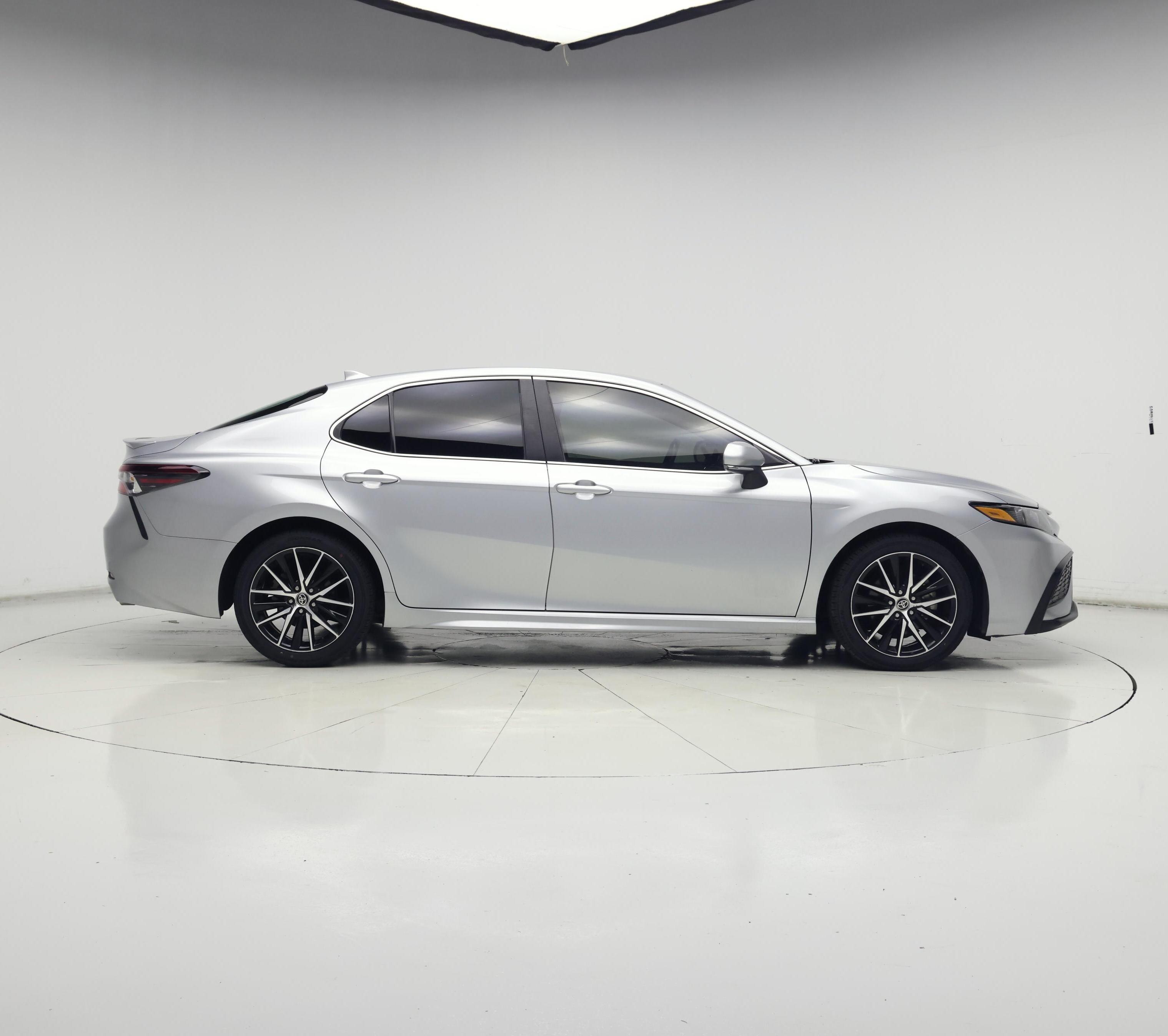 Thumbnail: 2023 Toyota Camry - 7