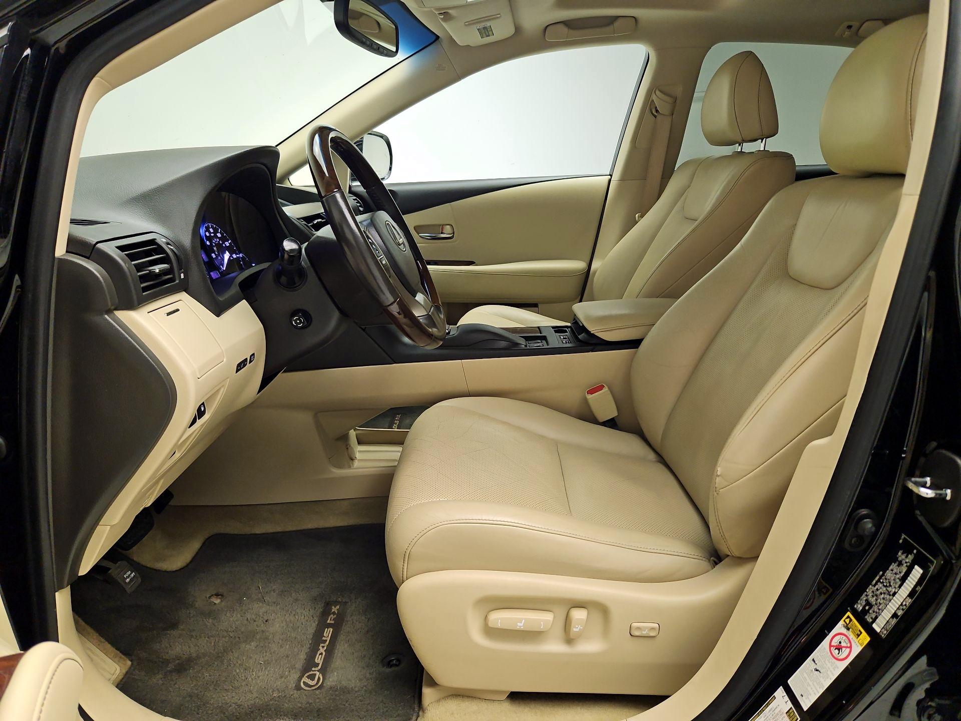 Thumbnail: 2015 Lexus RX - 11