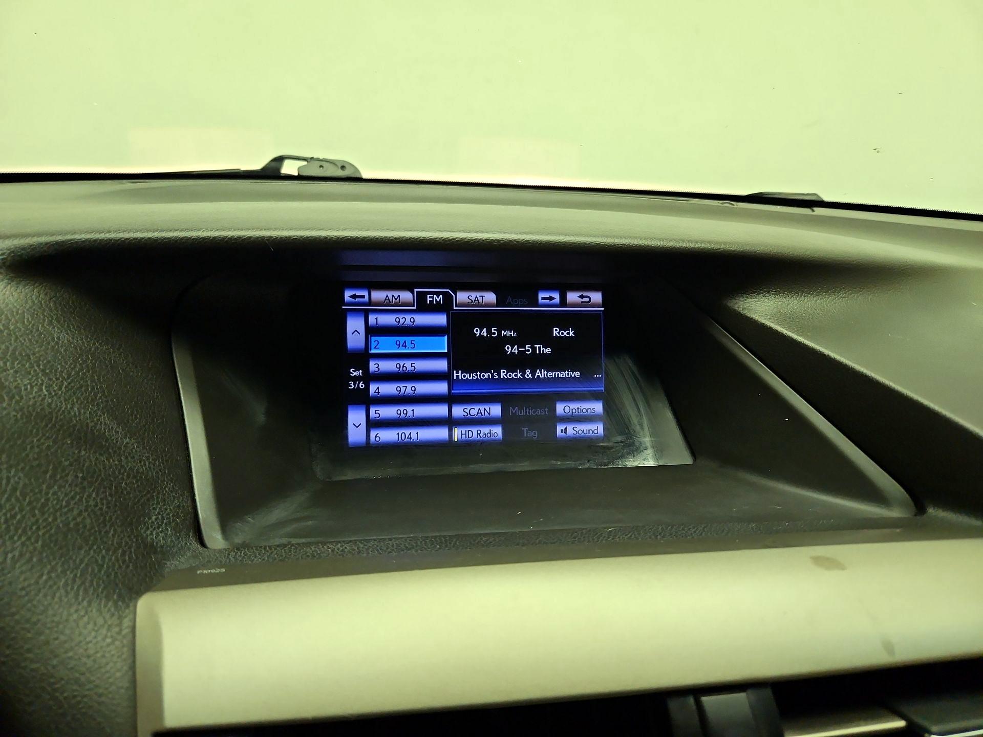 Thumbnail: 2015 Lexus RX - 14