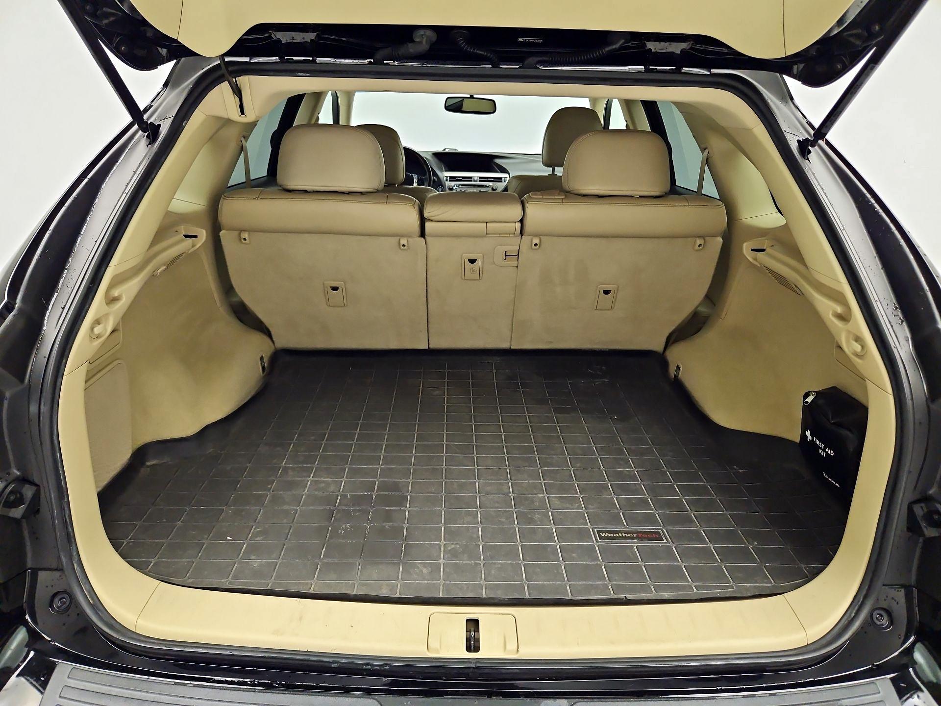 Thumbnail: 2015 Lexus RX - 18