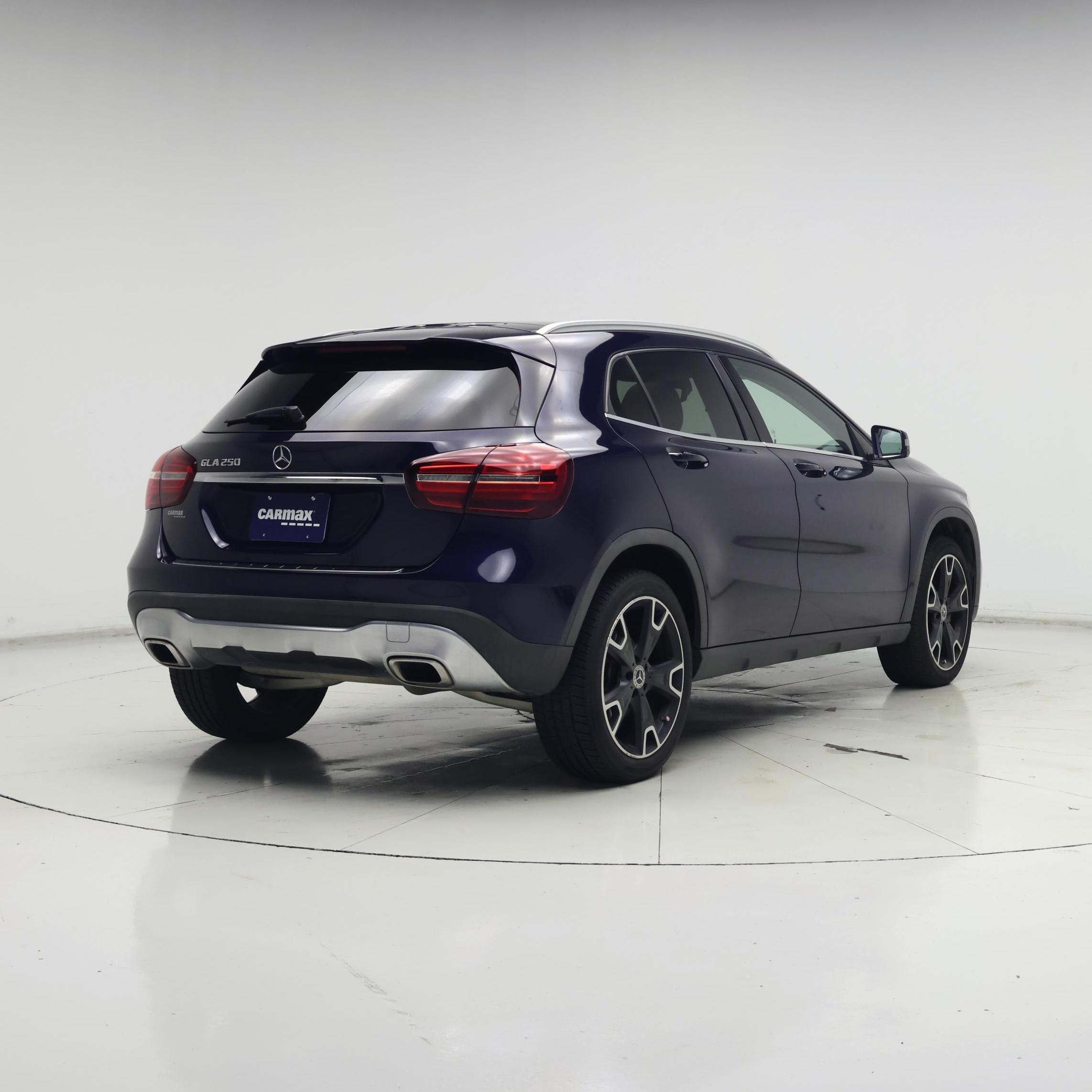Thumbnail: 2018 Mercedes-Benz GLA - 8