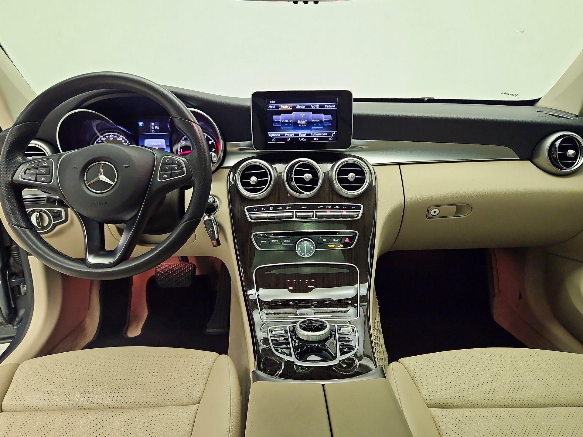 Thumbnail: 2017 Mercedes-Benz C-Class - 9