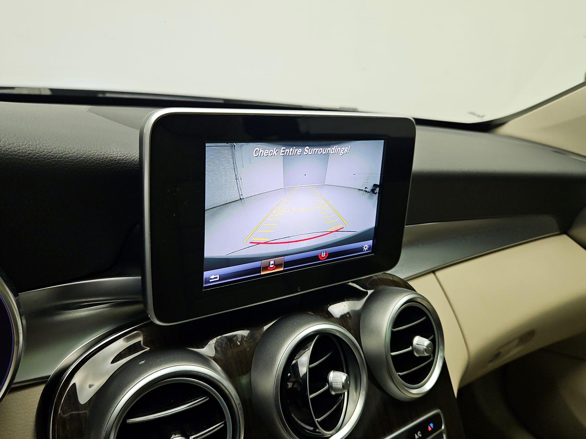 Thumbnail: 2017 Mercedes-Benz C-Class - 15