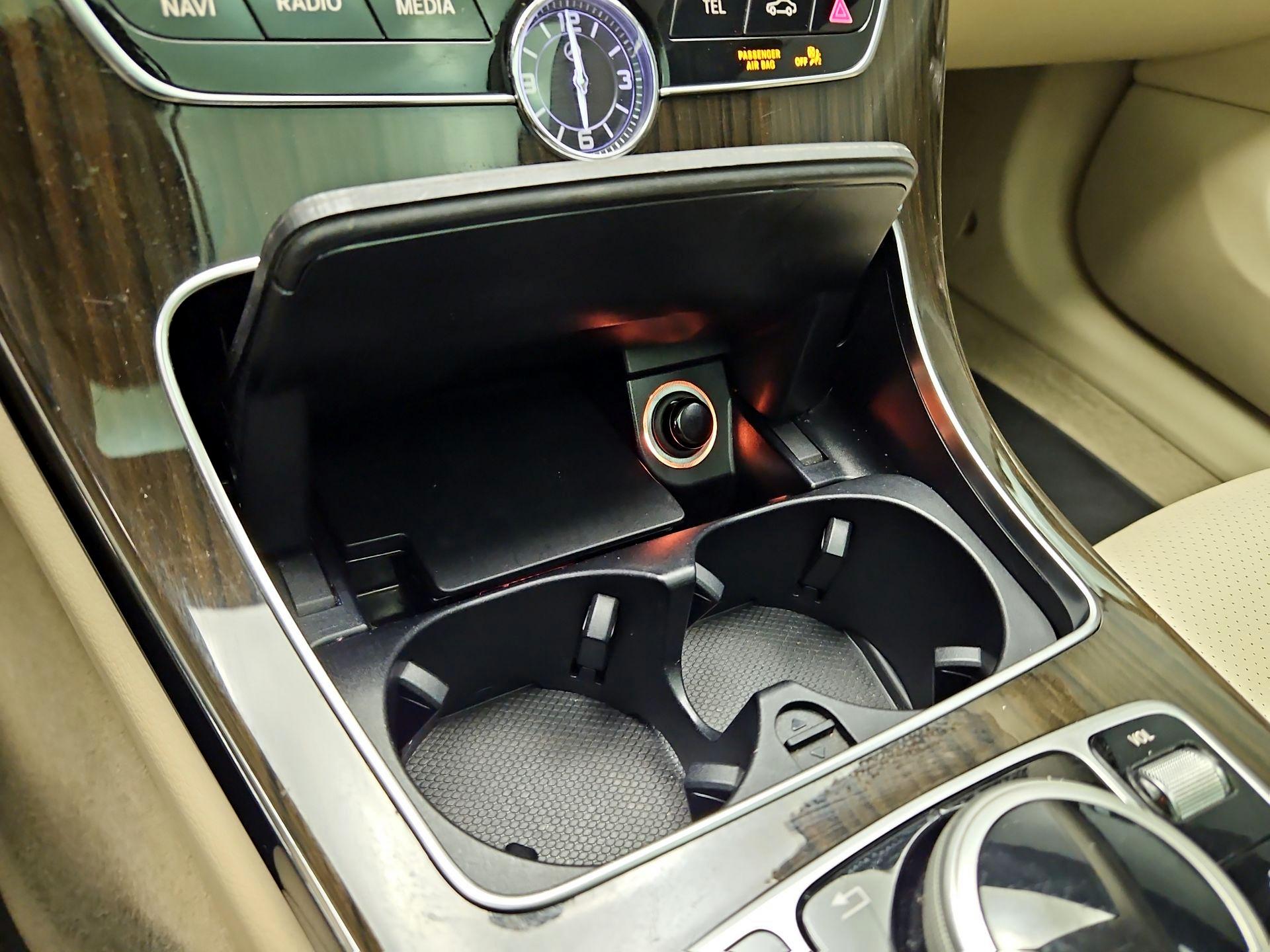 Thumbnail: 2017 Mercedes-Benz C-Class - 19