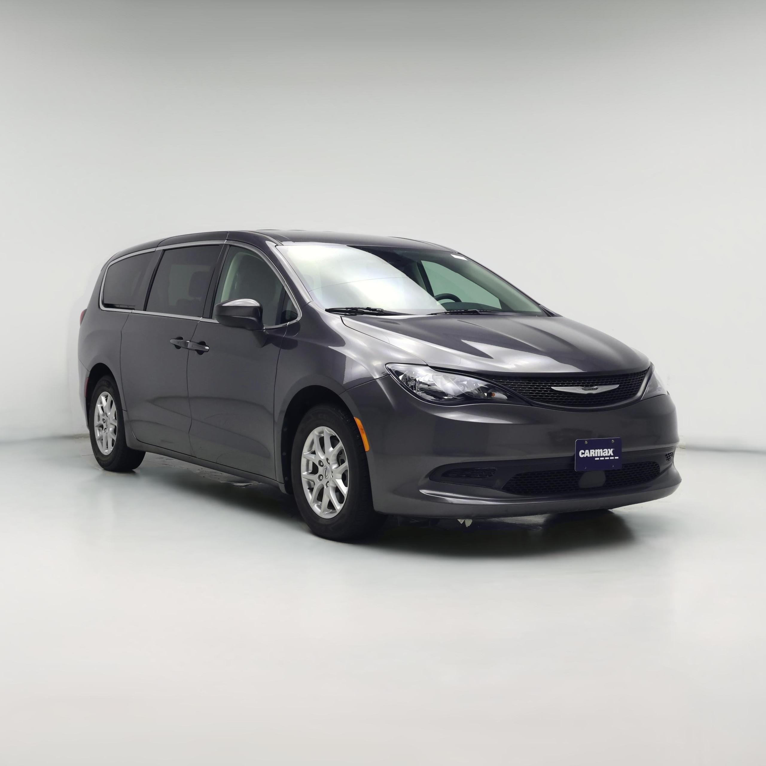 Thumbnail: 2023 Chrysler Voyager - 1