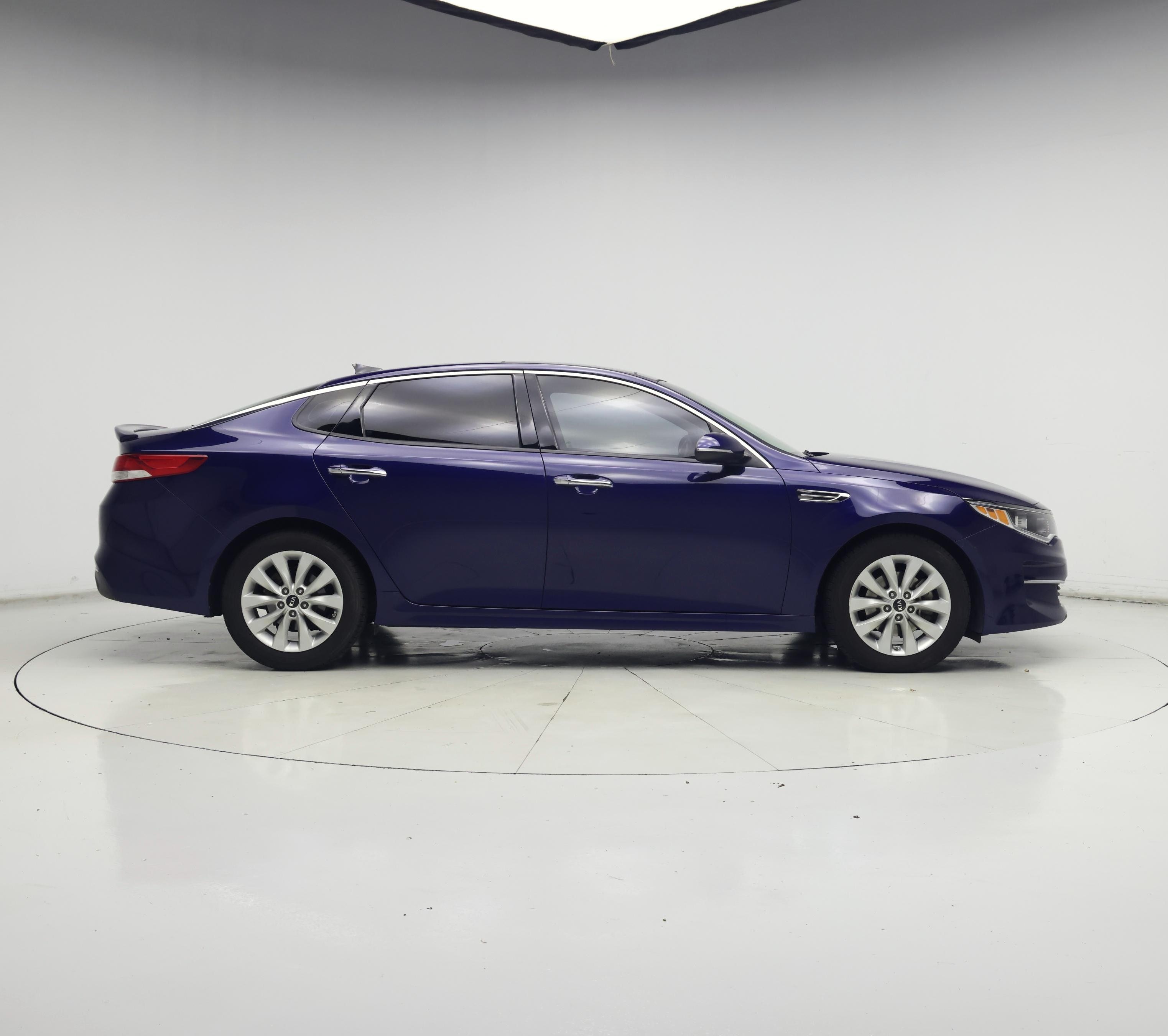 Thumbnail: 2018 Kia Optima - 7