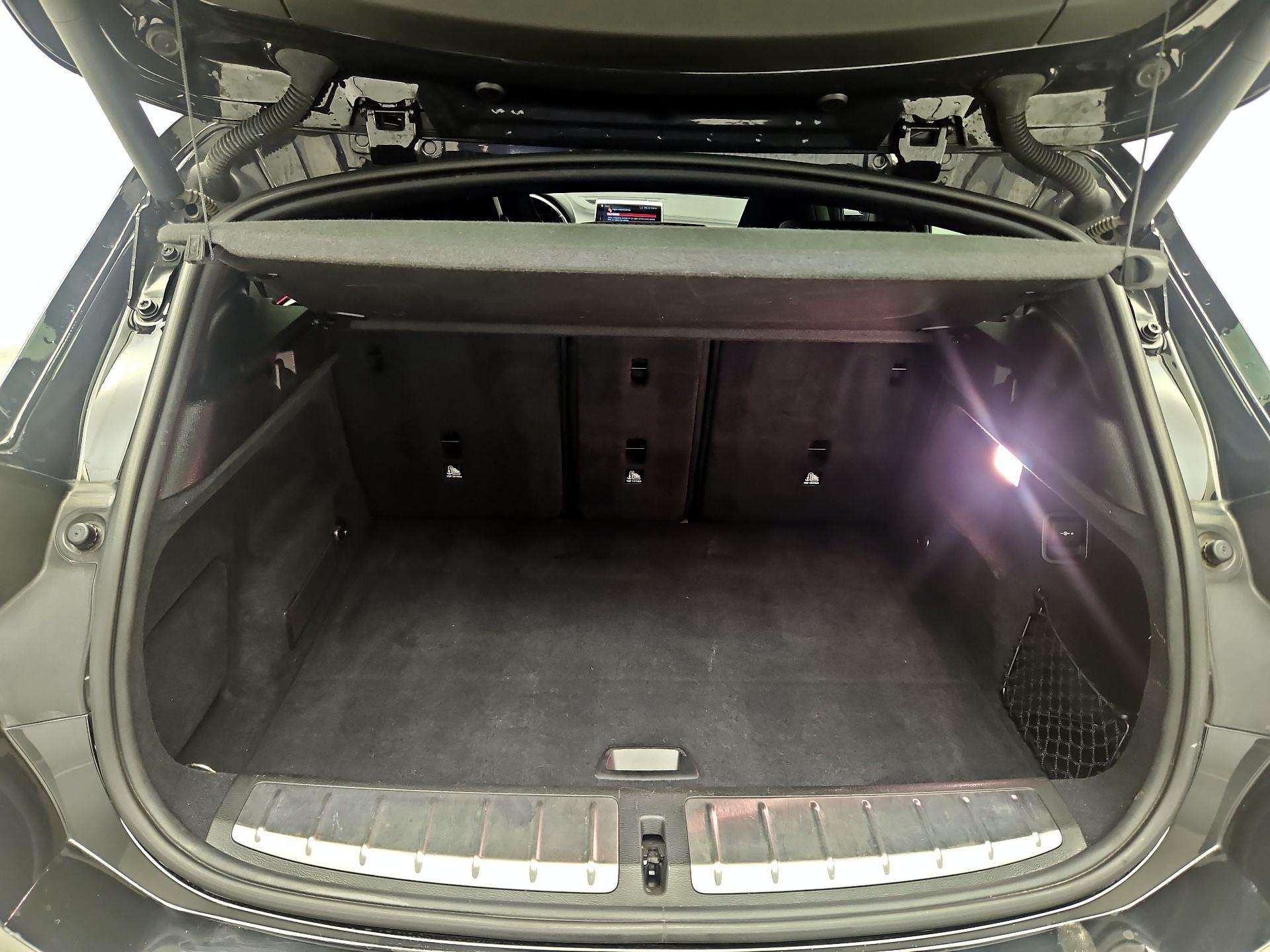 Thumbnail: 2019 BMW X2 - 18